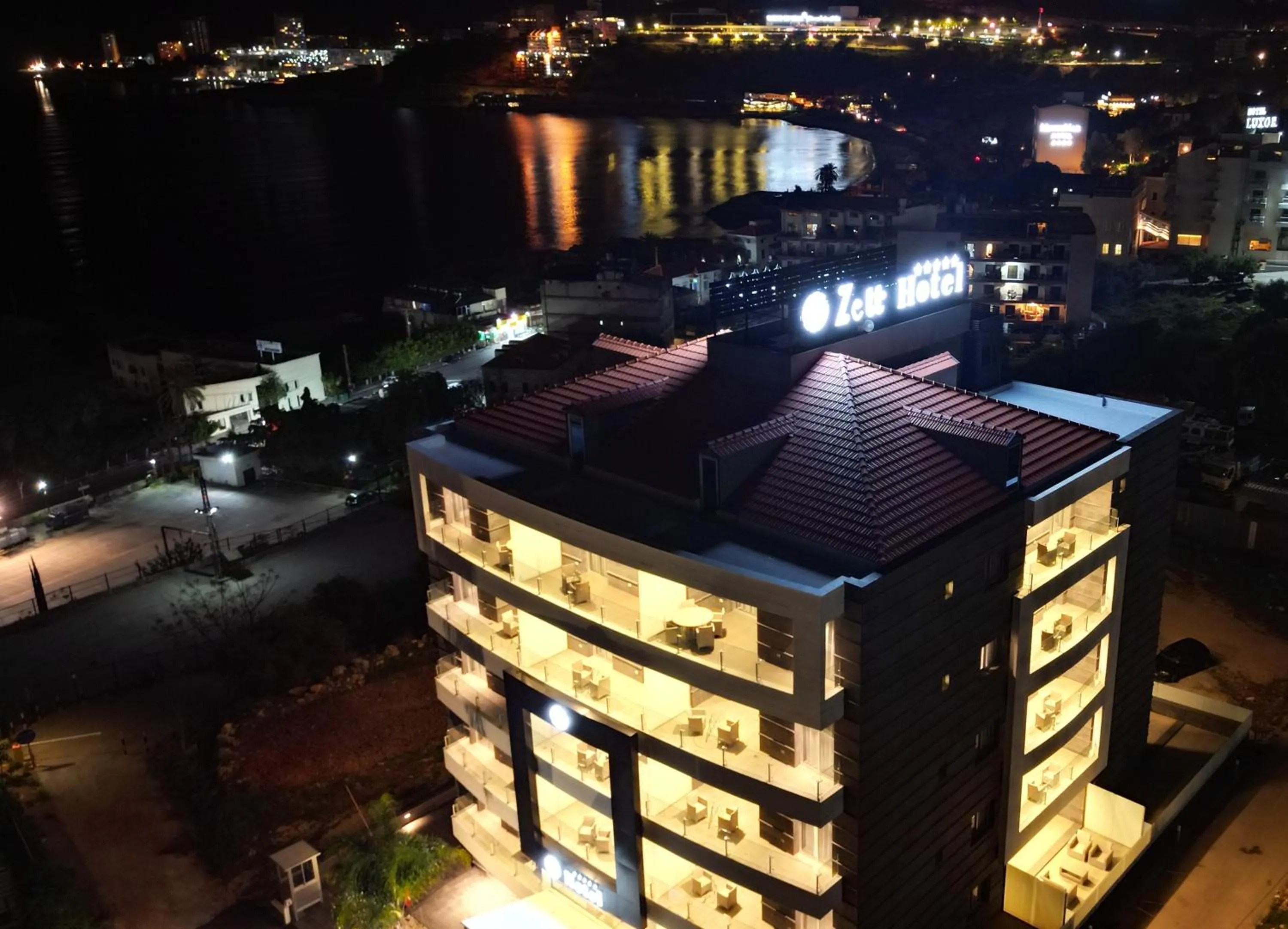 Property building in Zett hotel