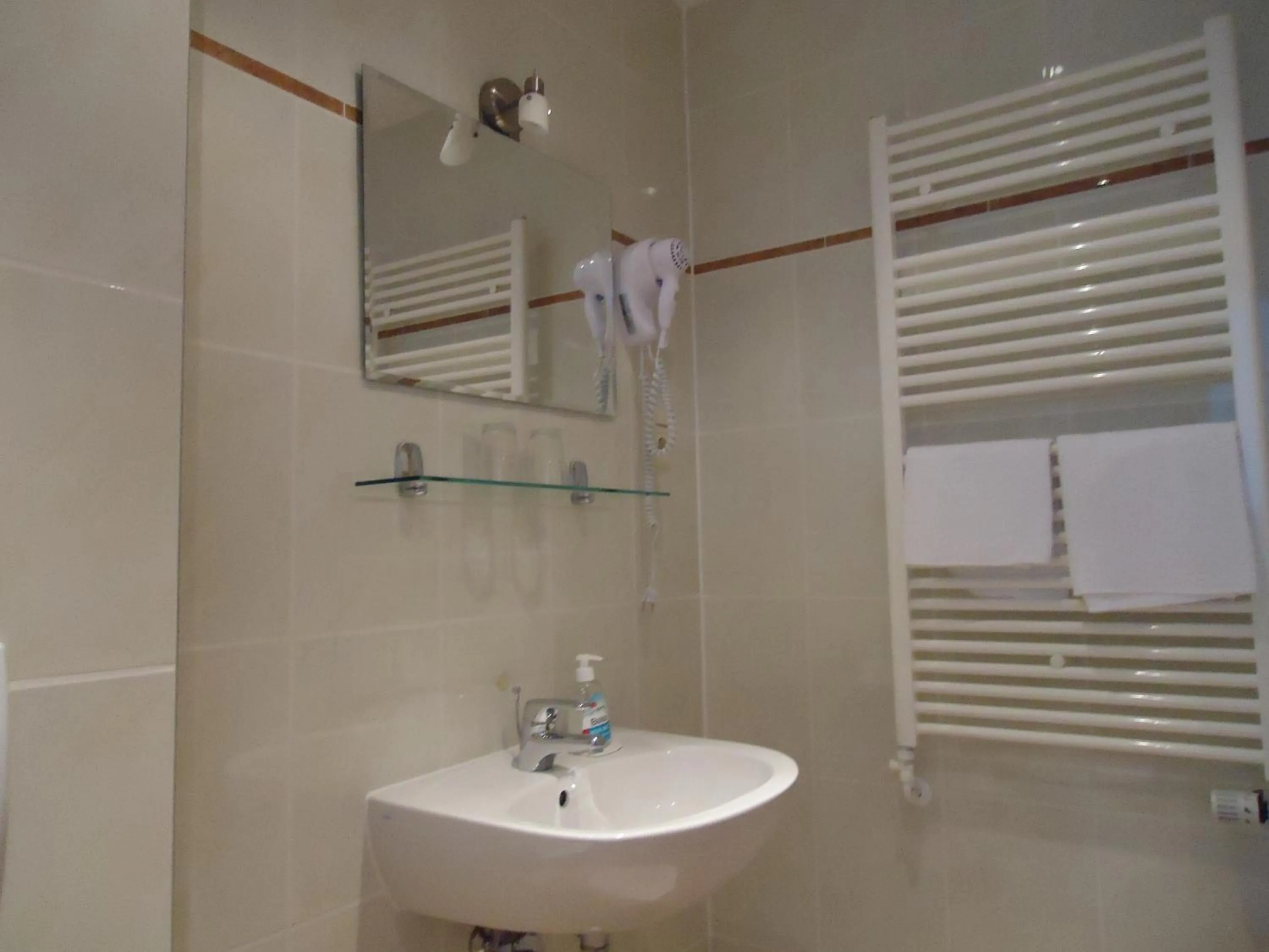 Bathroom in Hotel Garten