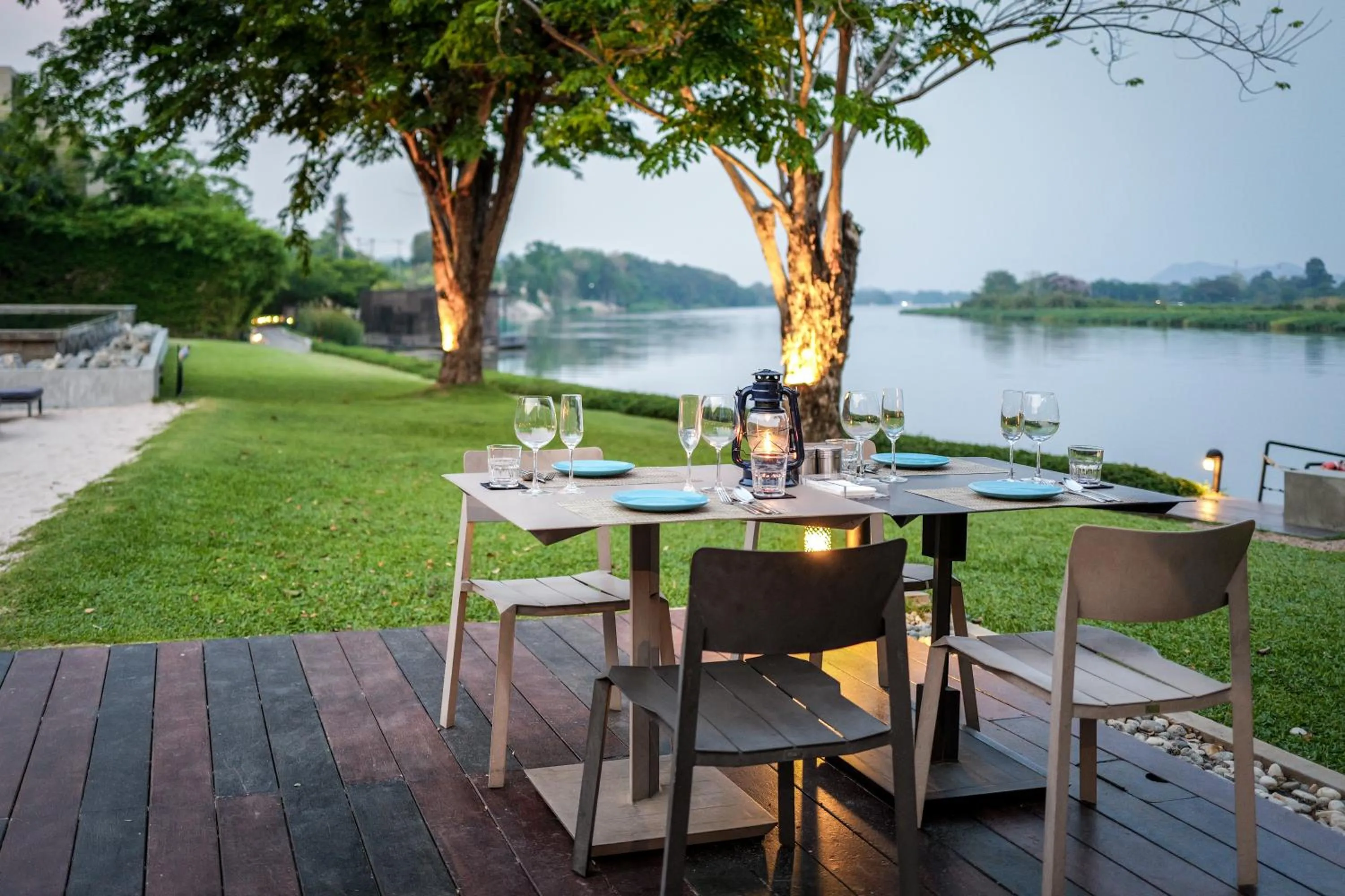 Restaurant/places to eat in The Xcape River Kwai