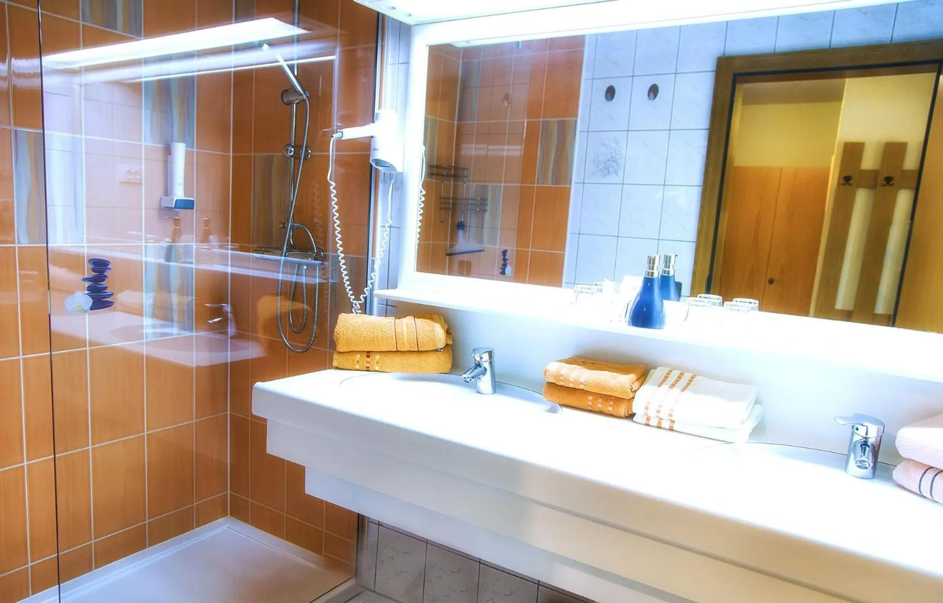 Shower in Gästehaus Götz