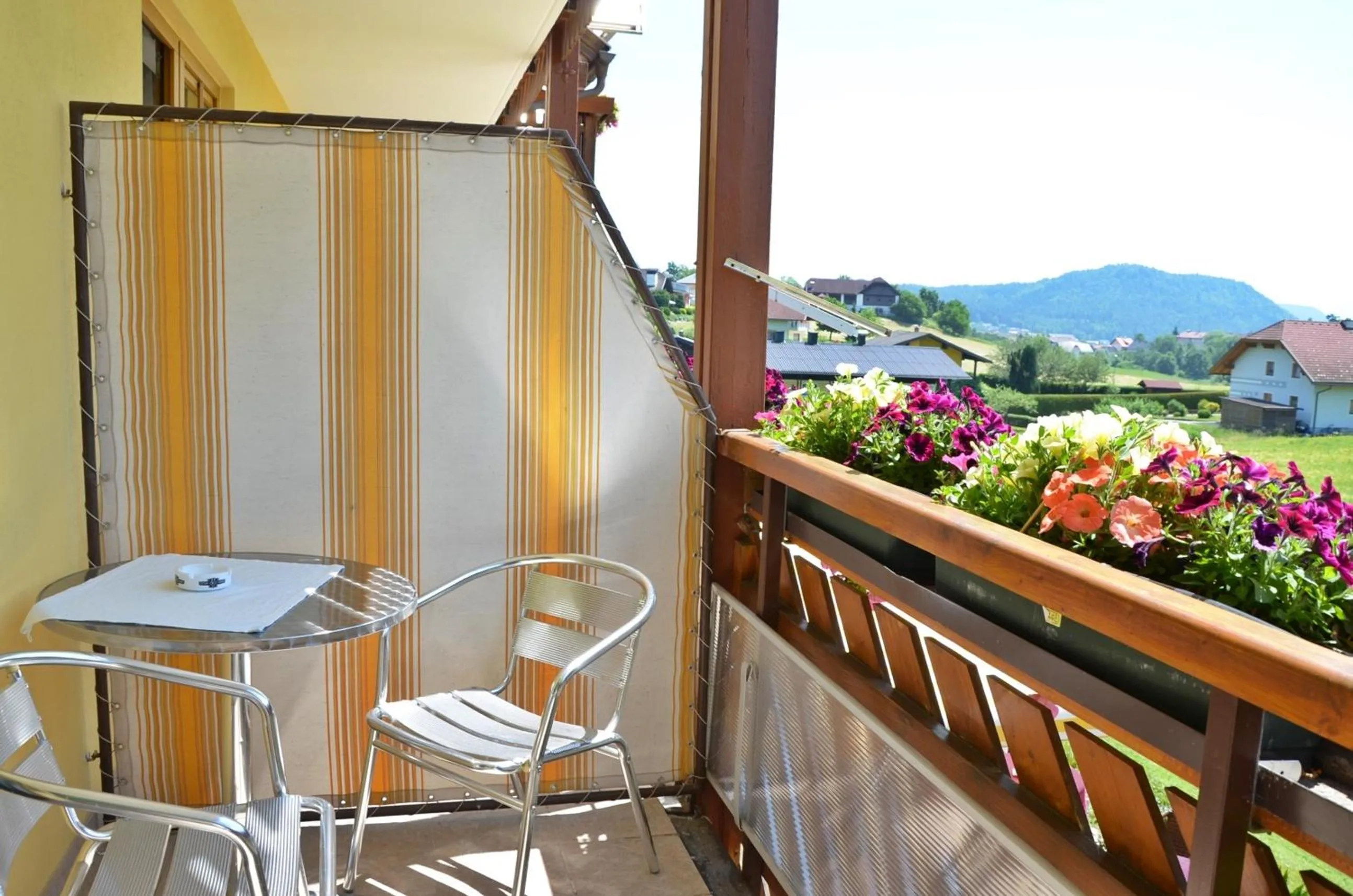 Balcony/Terrace in Gästehaus Götz