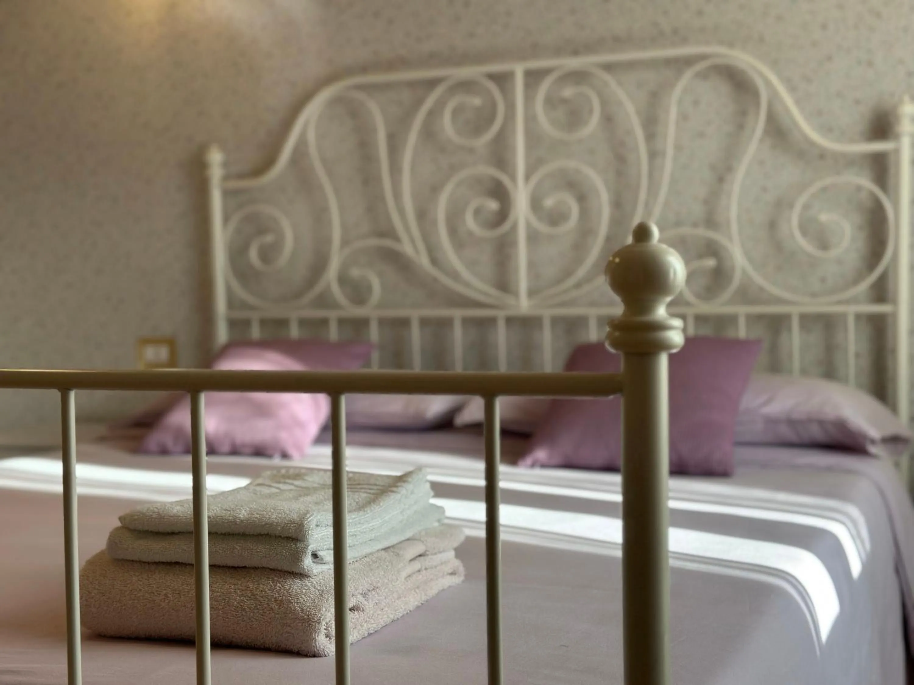 Bedroom, Bed in Rocca dell'Innominato