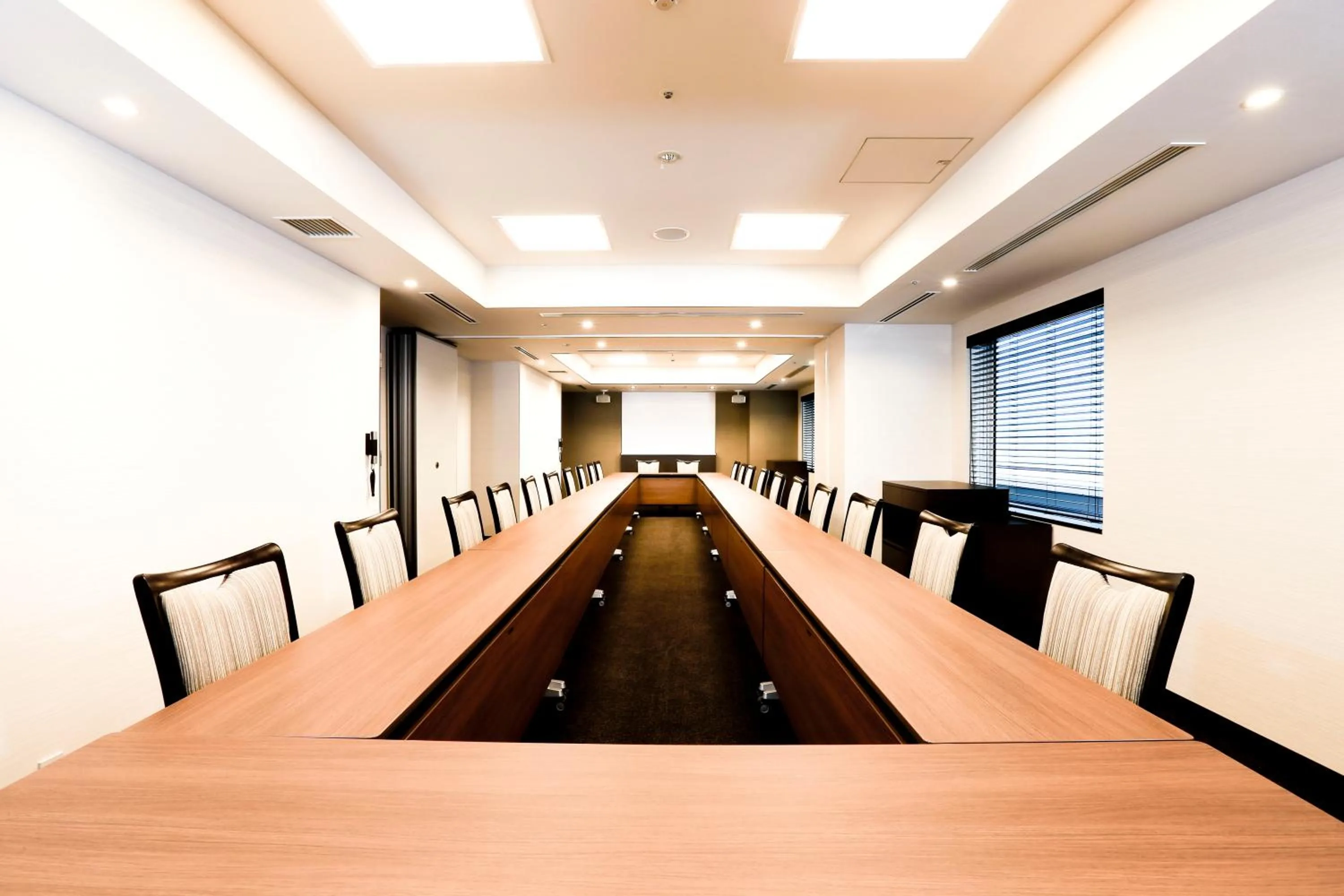 Meeting/conference room in The Royal Park Hotel Tokyo Haneda Airport Terminal 3