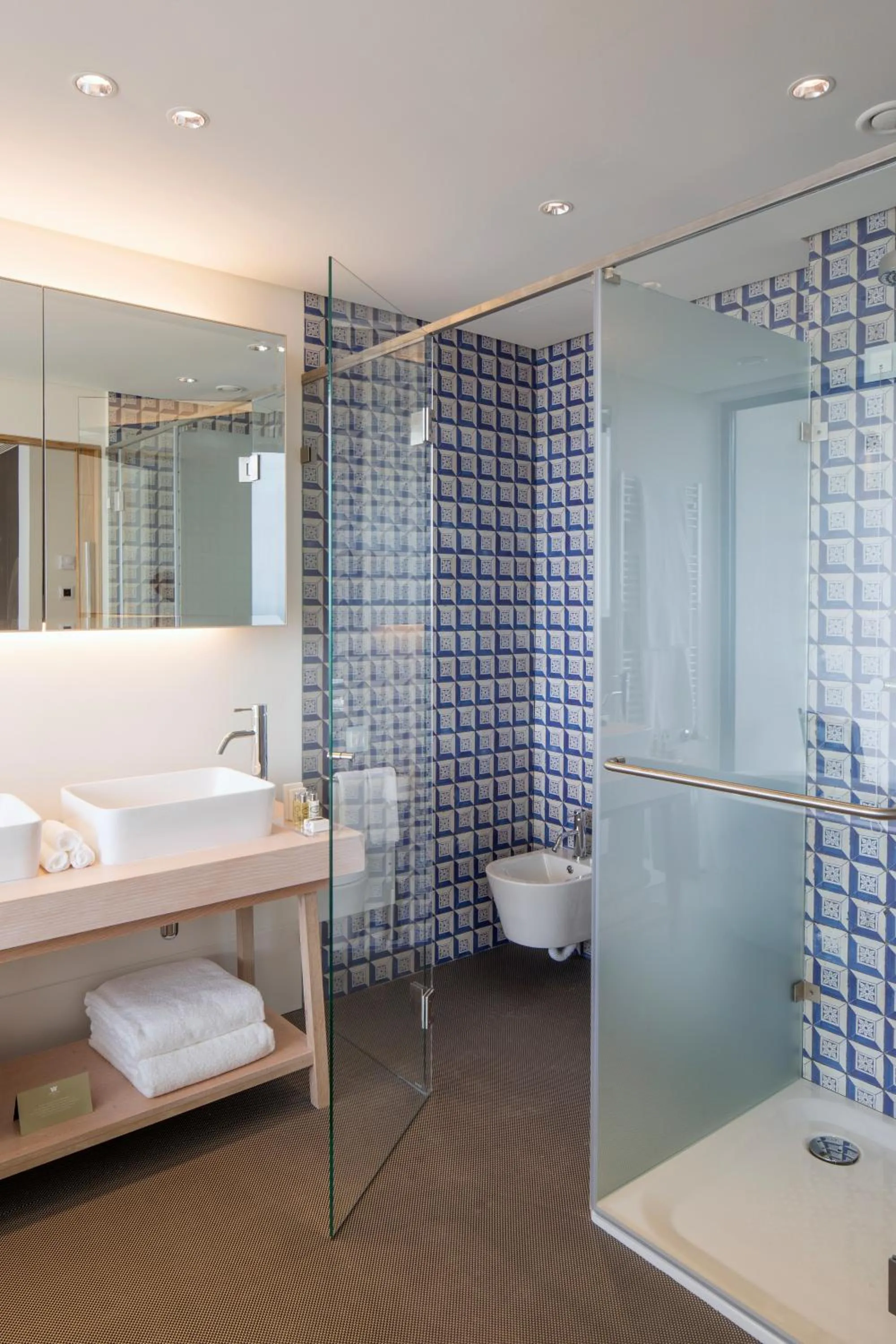 Bathroom in Royal Obidos Scenic Resort