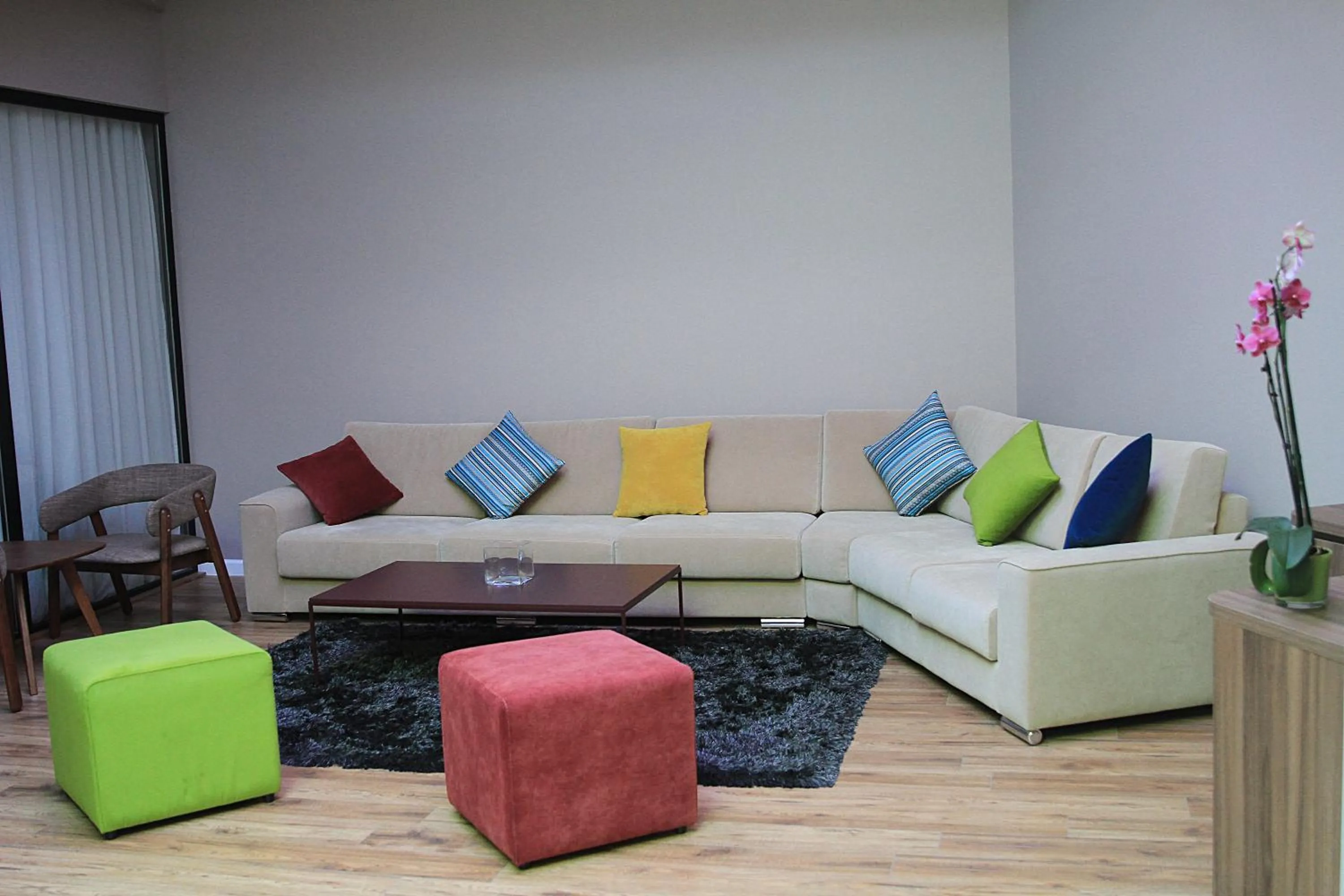 Living room in Best Western Premier Ark Hotel