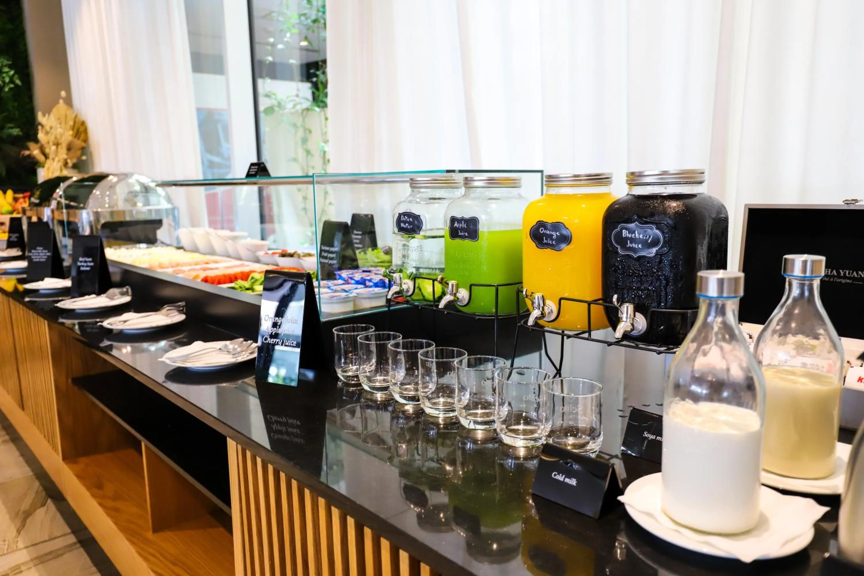 Breakfast in Best Western Premier Ark Hotel