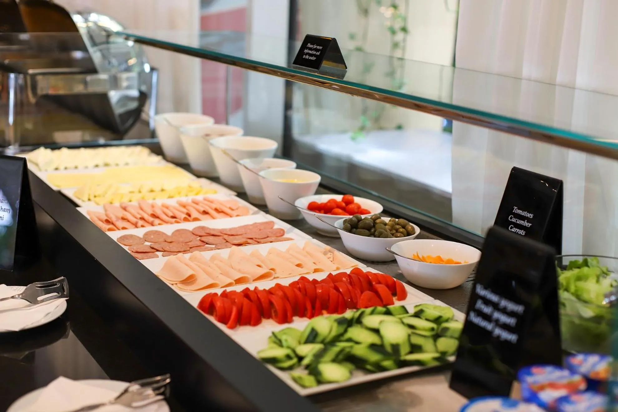 Breakfast in Best Western Premier Ark Hotel