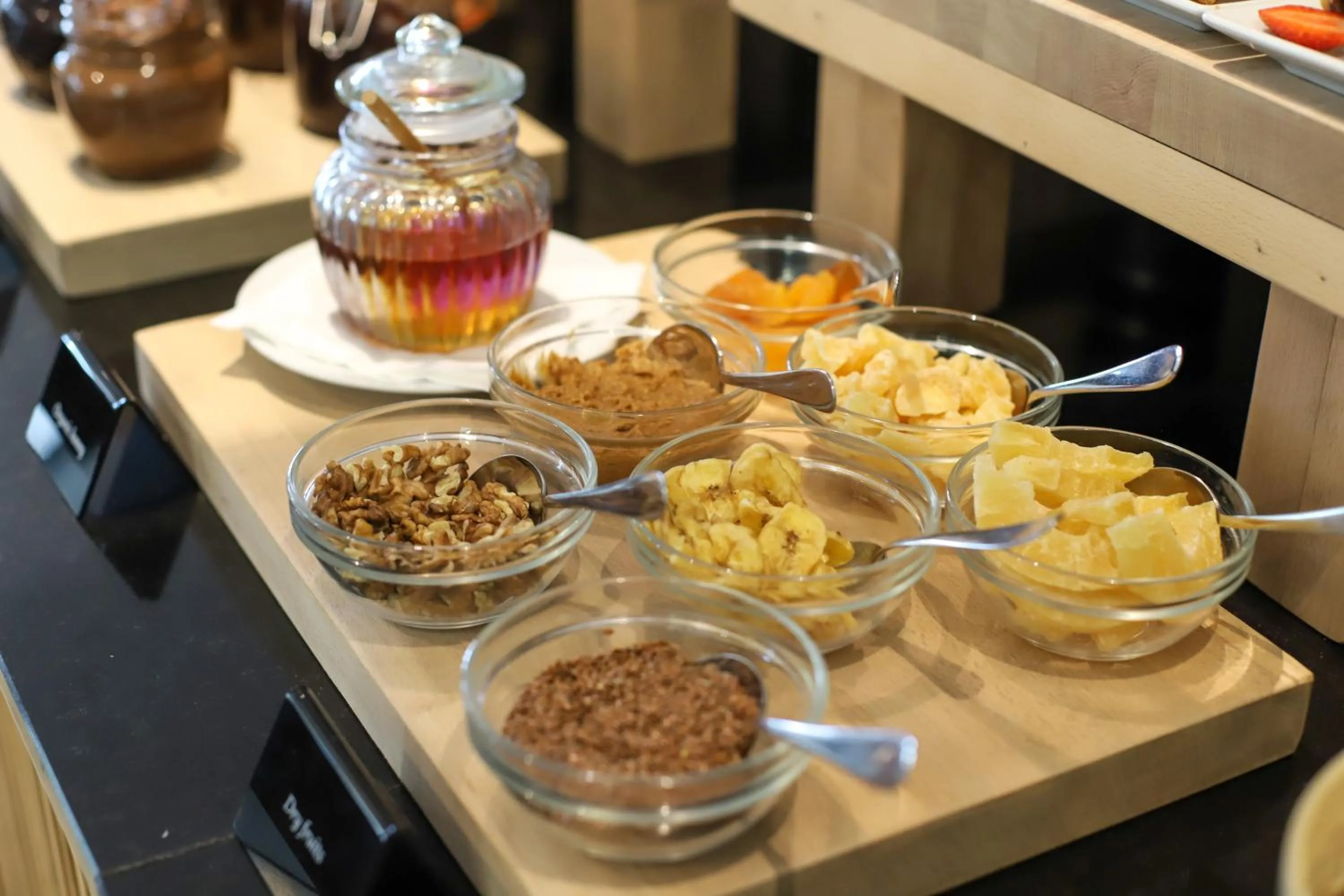 Breakfast in Best Western Premier Ark Hotel