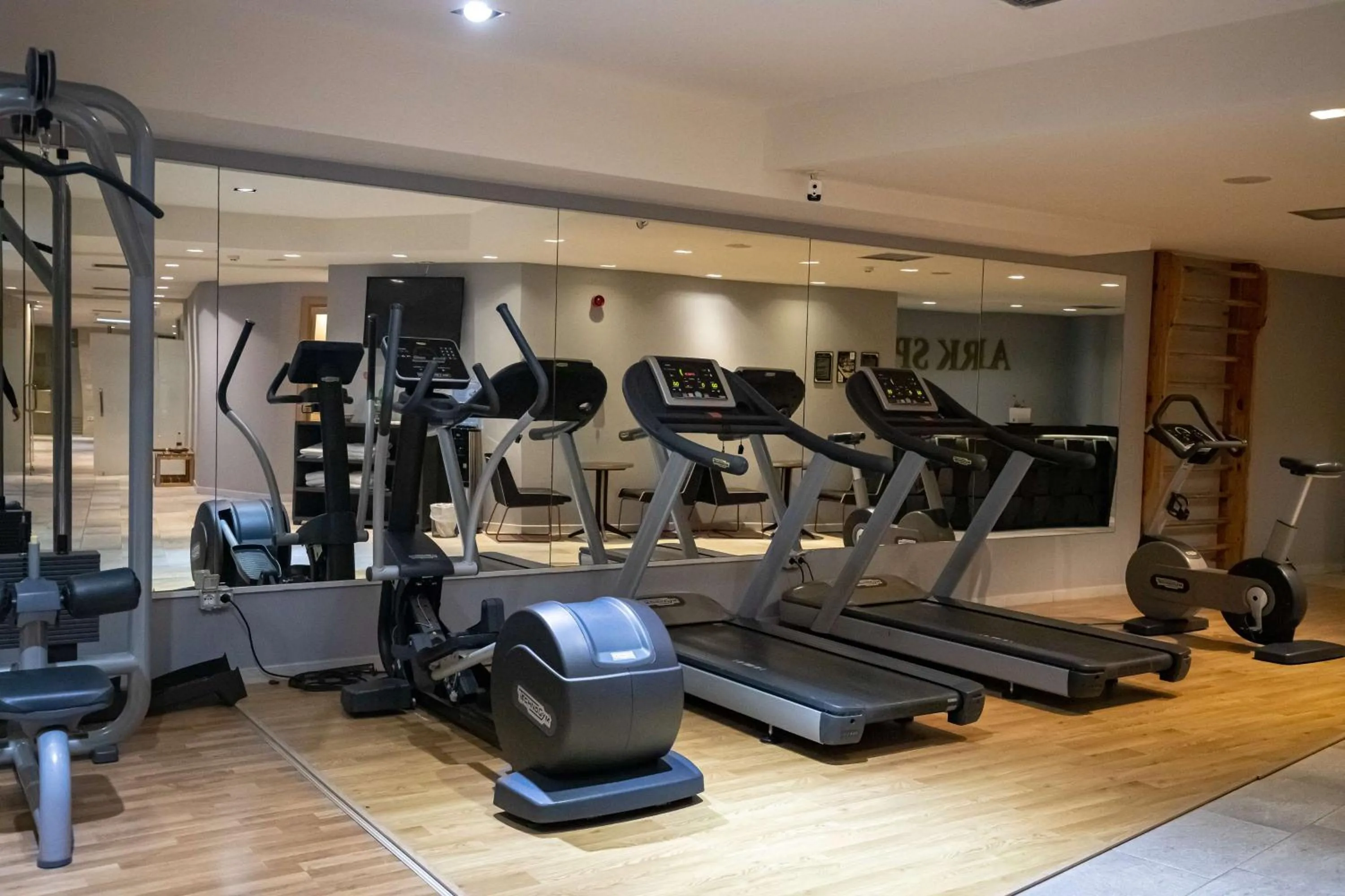 Fitness centre/facilities in Best Western Premier Ark Hotel