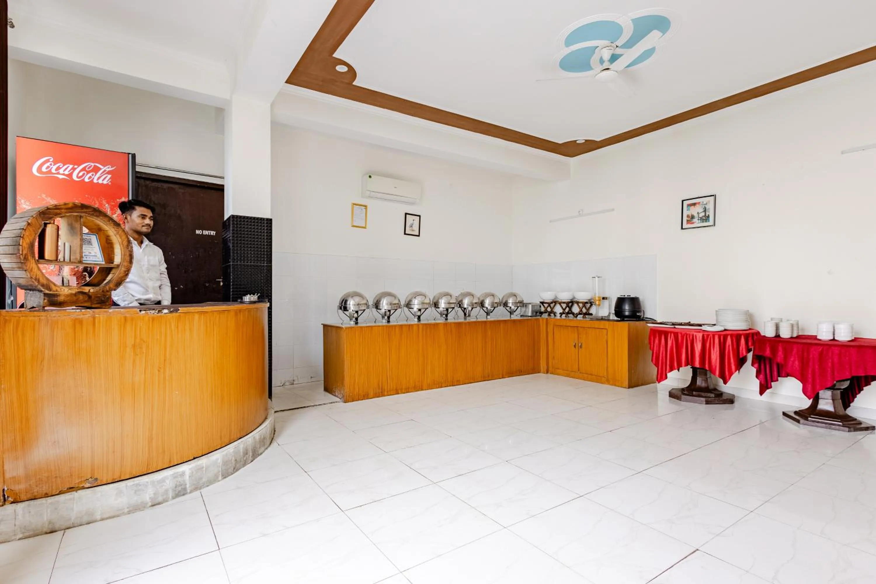 Buffet breakfast in Ranthambore Resort