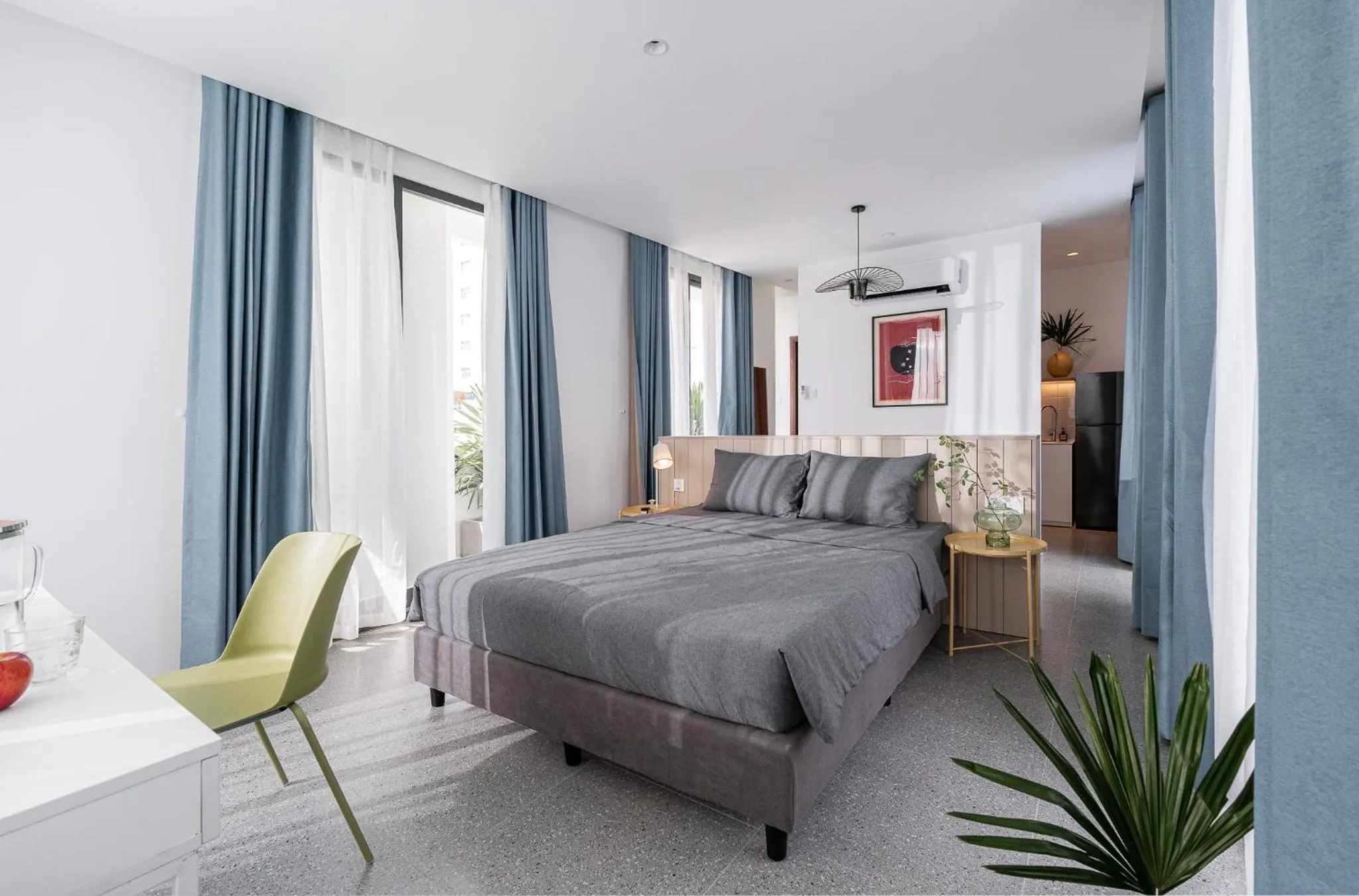 Bed in Express by M Village Điện Biên Phủ Q3