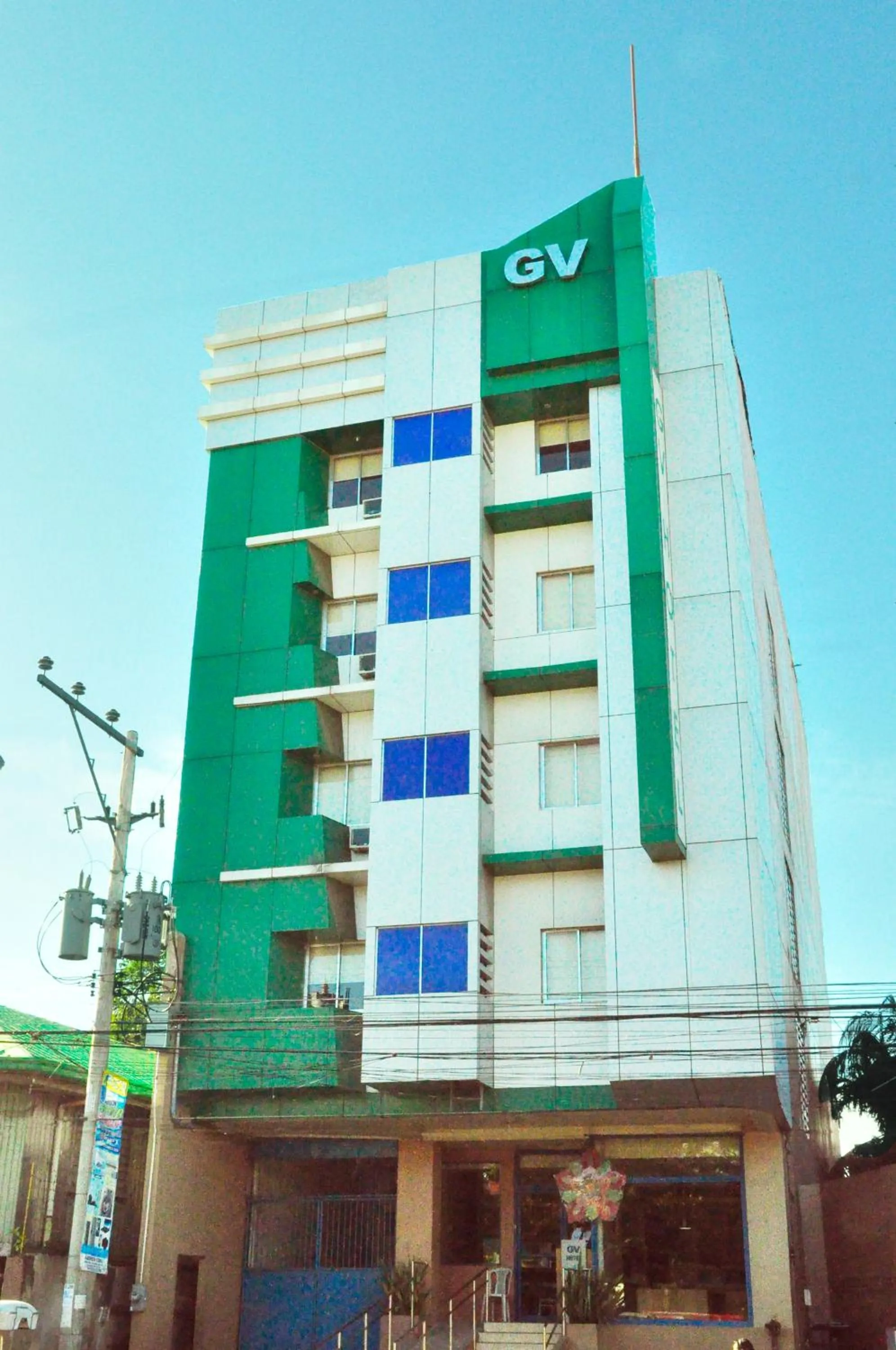 Facade/entrance in GV Hotel - Talisay City