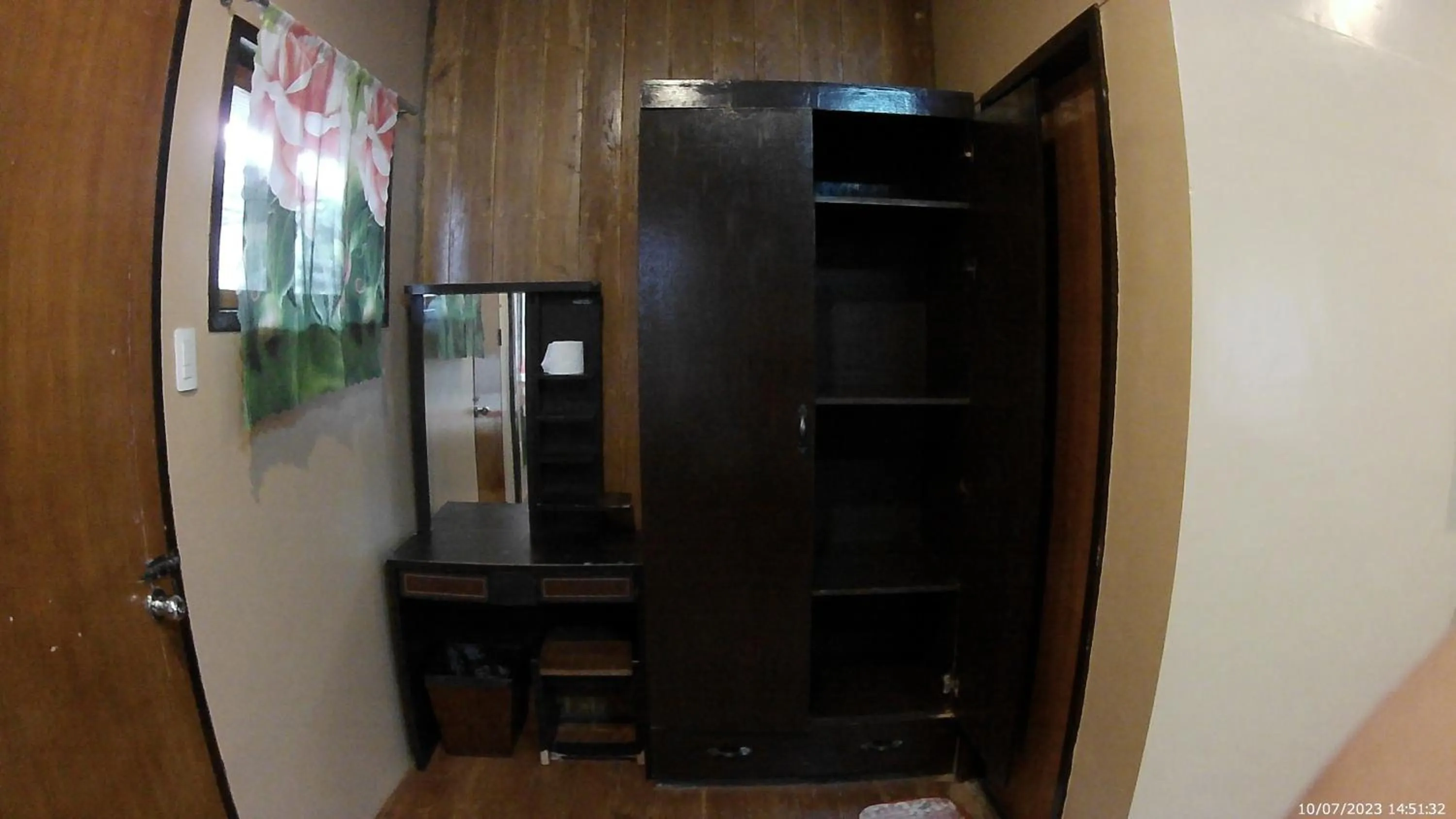 wardrobe in LaVeranda Beach Resort