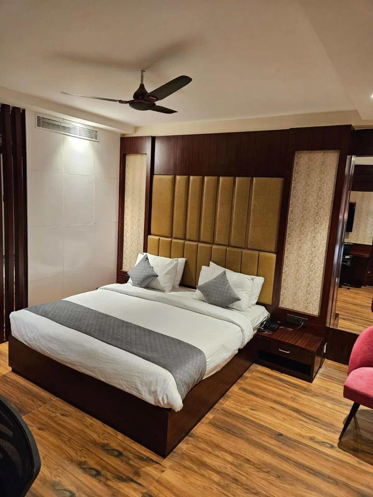 Bed in Four Leaf Hotel - AKOSHA