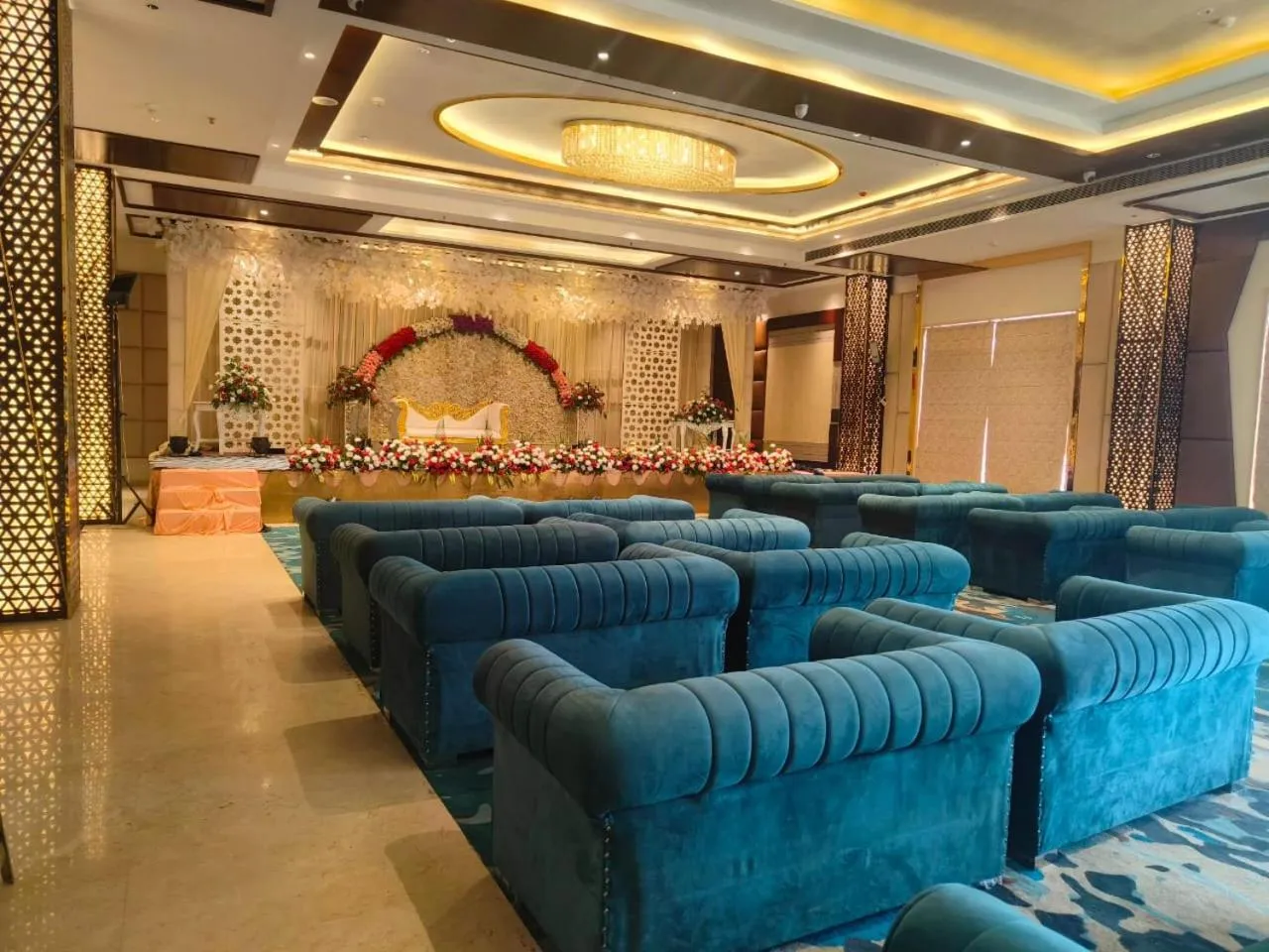 Living room in Four Leaf Hotel - AKOSHA