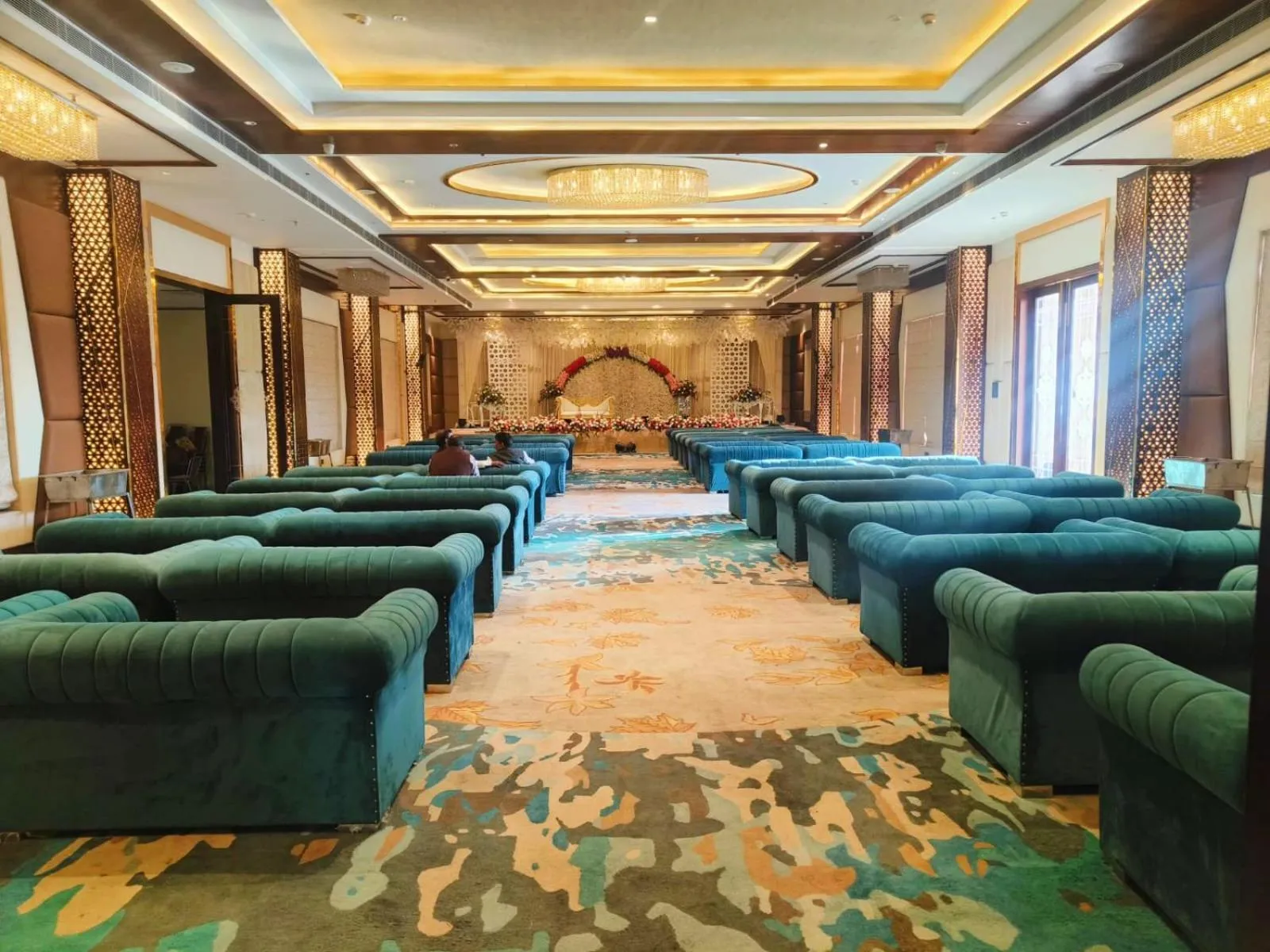 Seating area in Four Leaf Hotel - AKOSHA