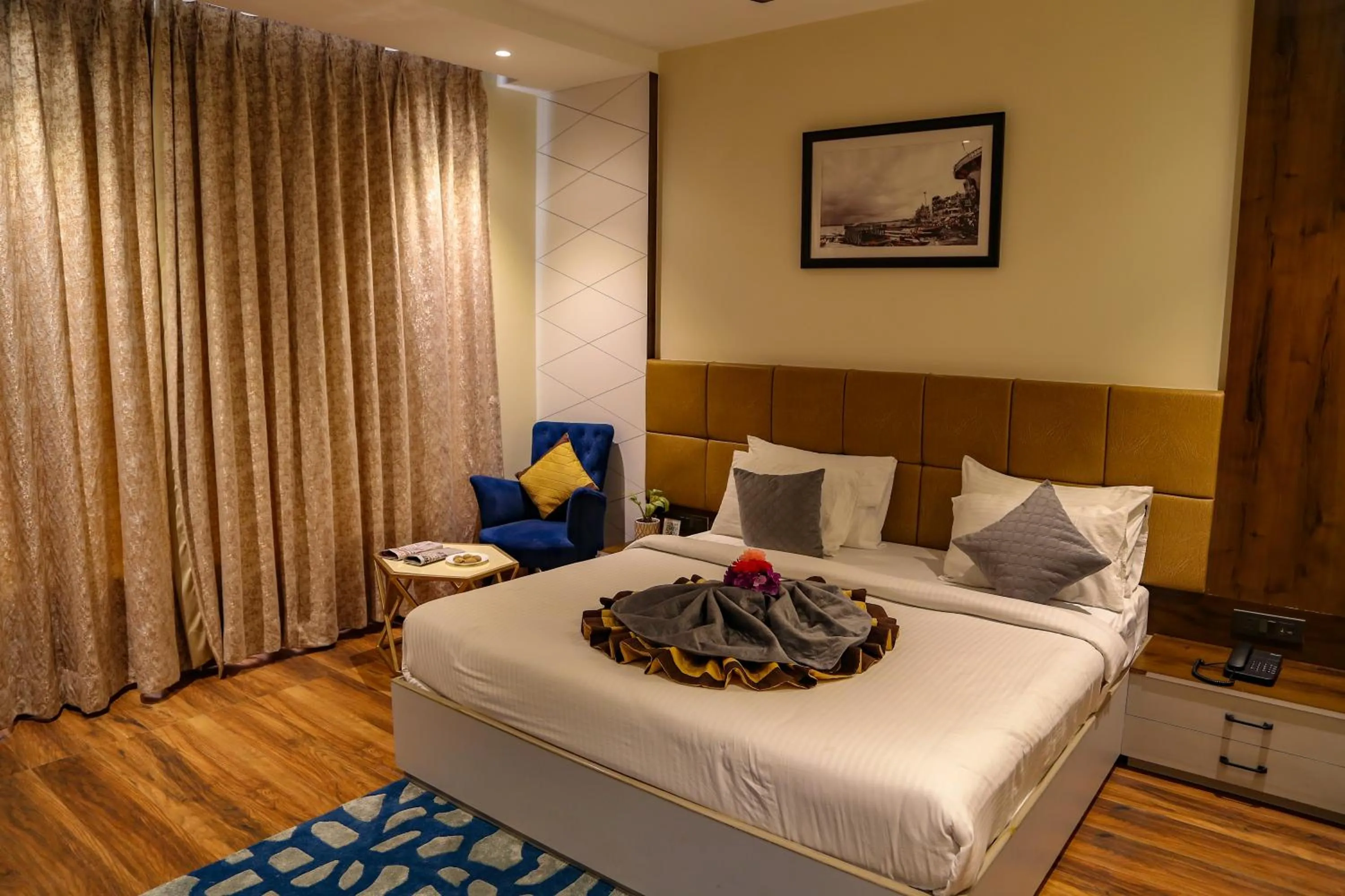 Bed in Four Leaf Hotel - AKOSHA