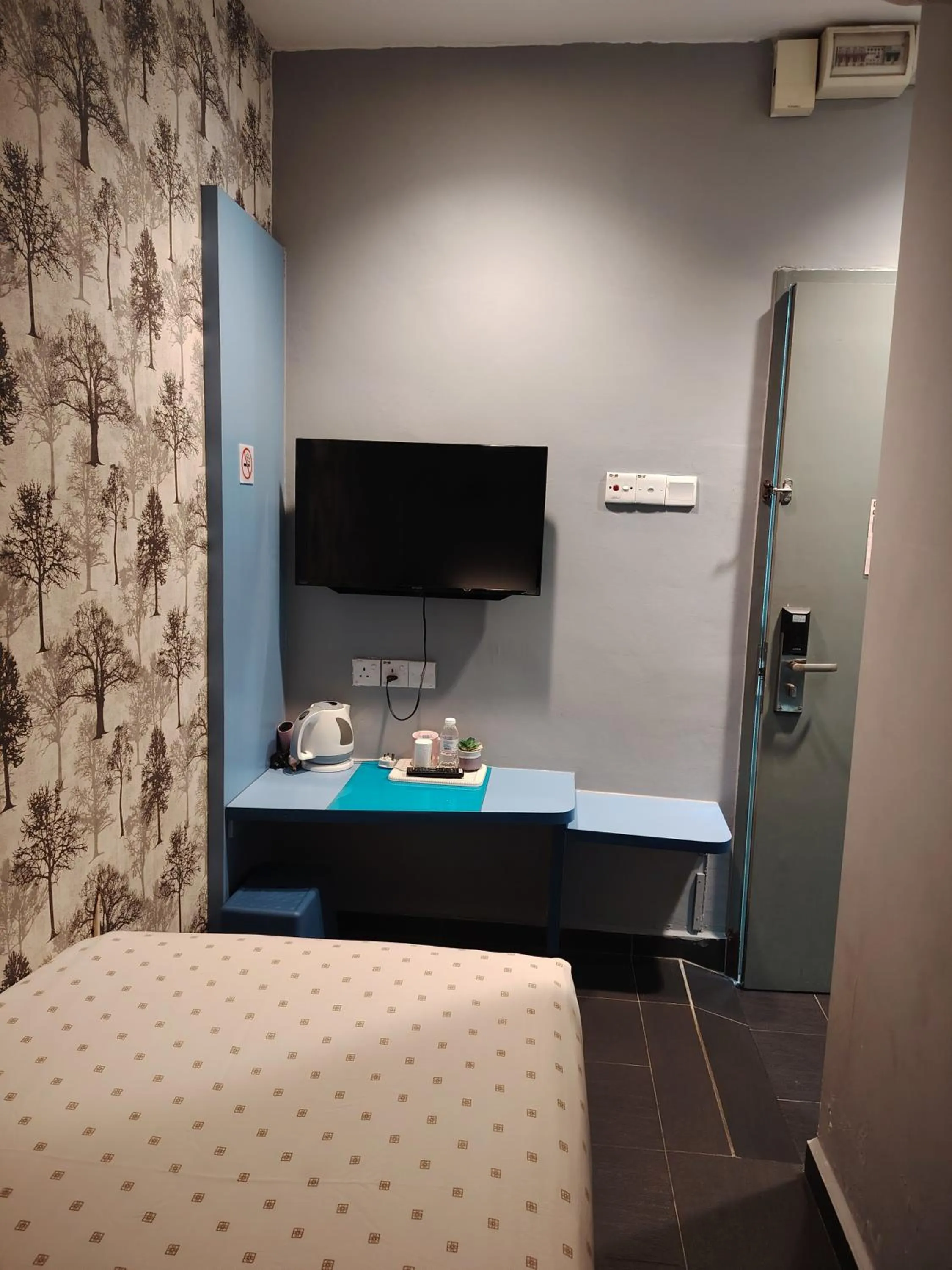 Bed in Kozi Hotel by Ardens - Taman Bukit Indah