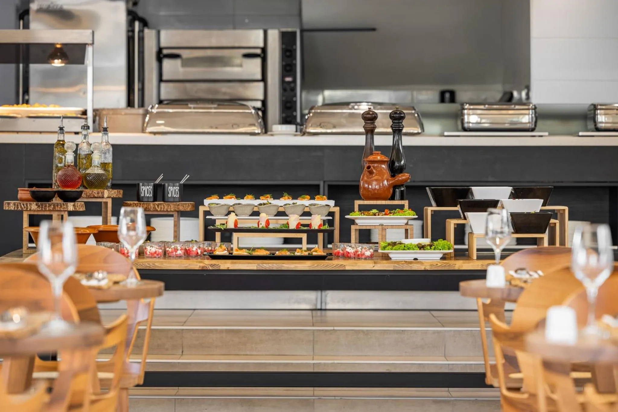 Restaurant/places to eat in Cabana White Boutique Hotel