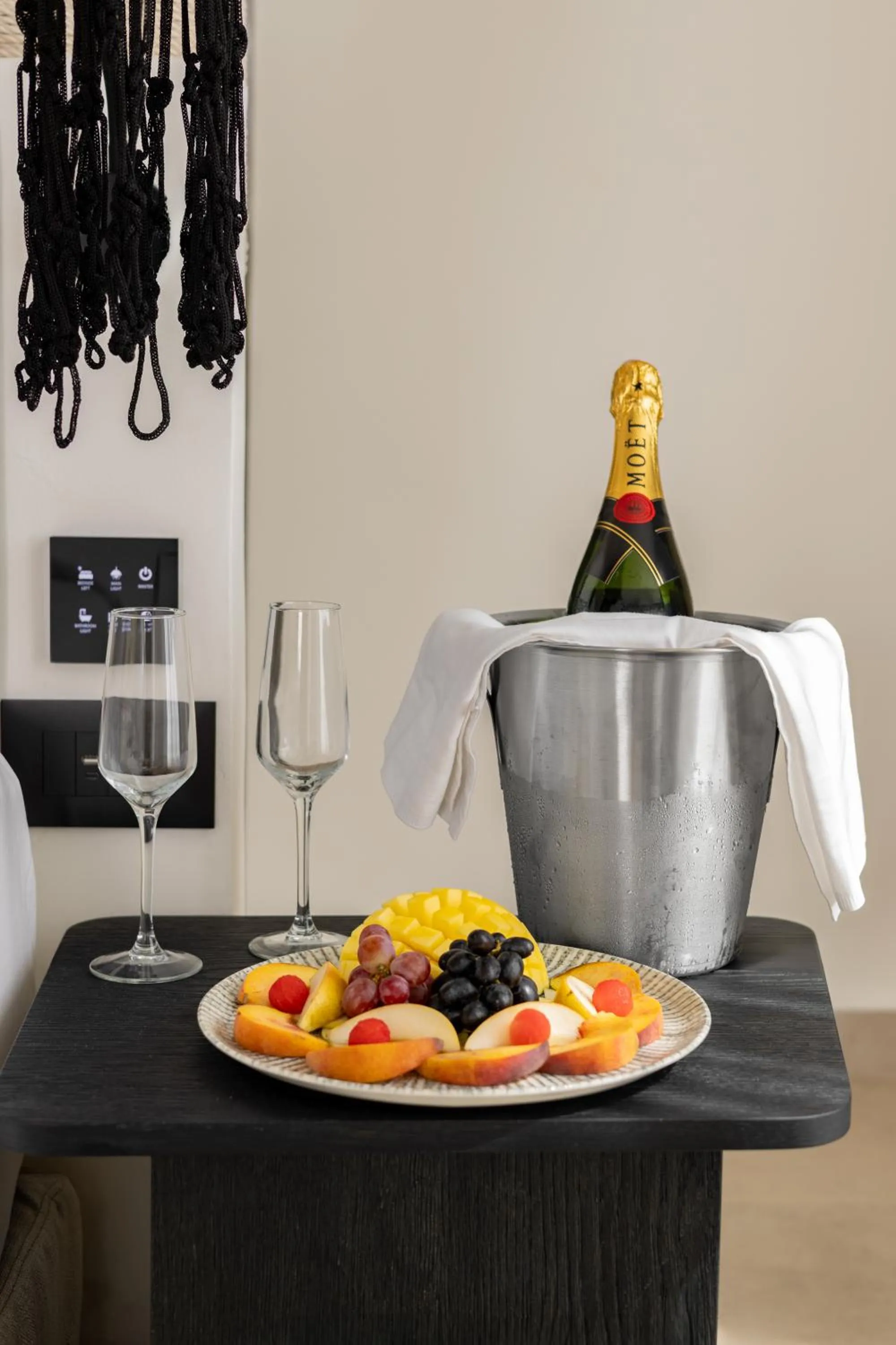 Alcoholic drinks in Cabana White Boutique Hotel