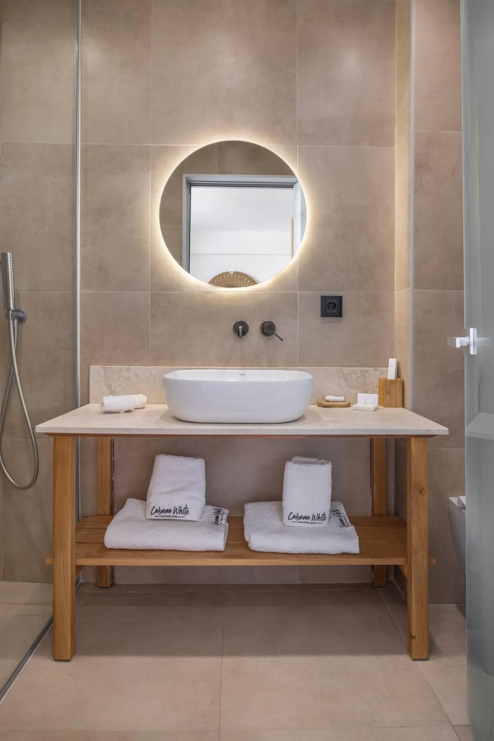 Bathroom in Cabana White Boutique Hotel