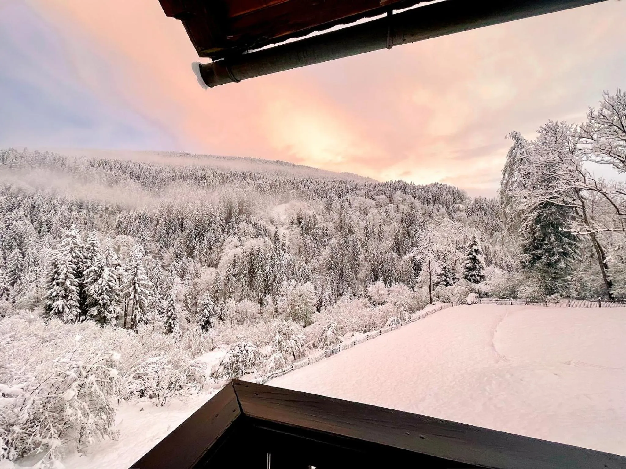 Winter in Pension Gasthof Arriach