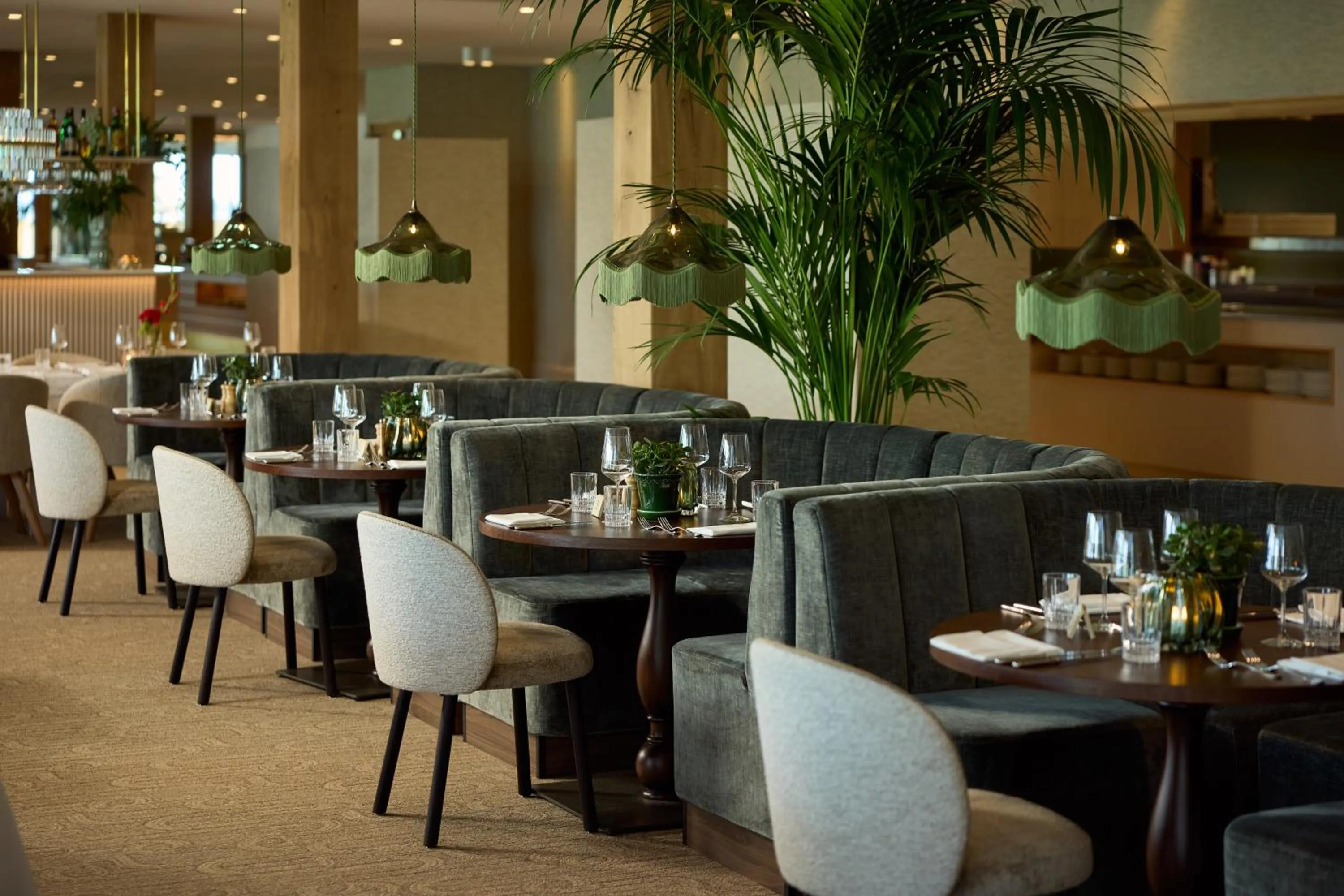 Restaurant/places to eat in Van der Valk Hotel Volendam - Recently renovated