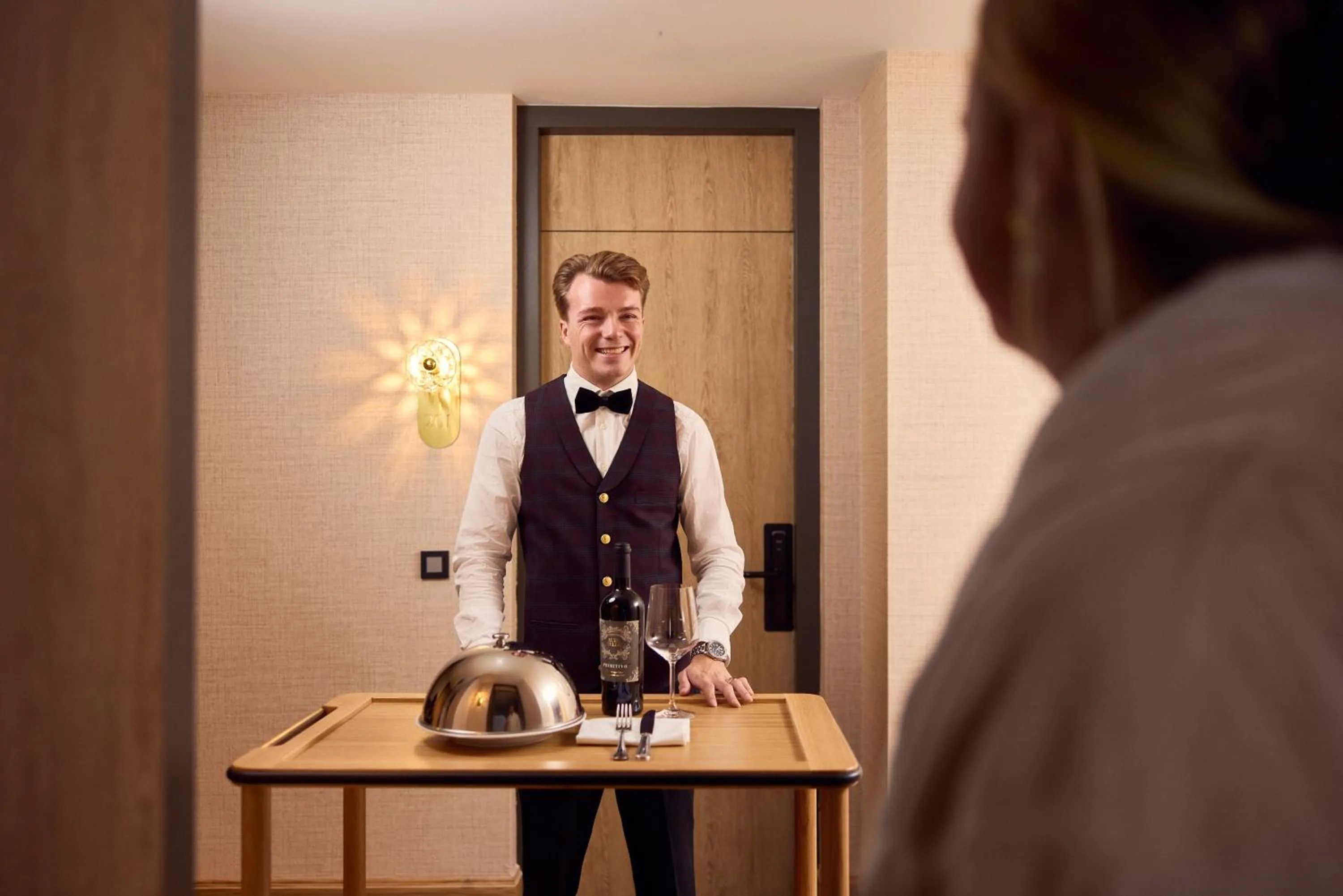 Food and drinks in Van der Valk Hotel Volendam - Recently renovated