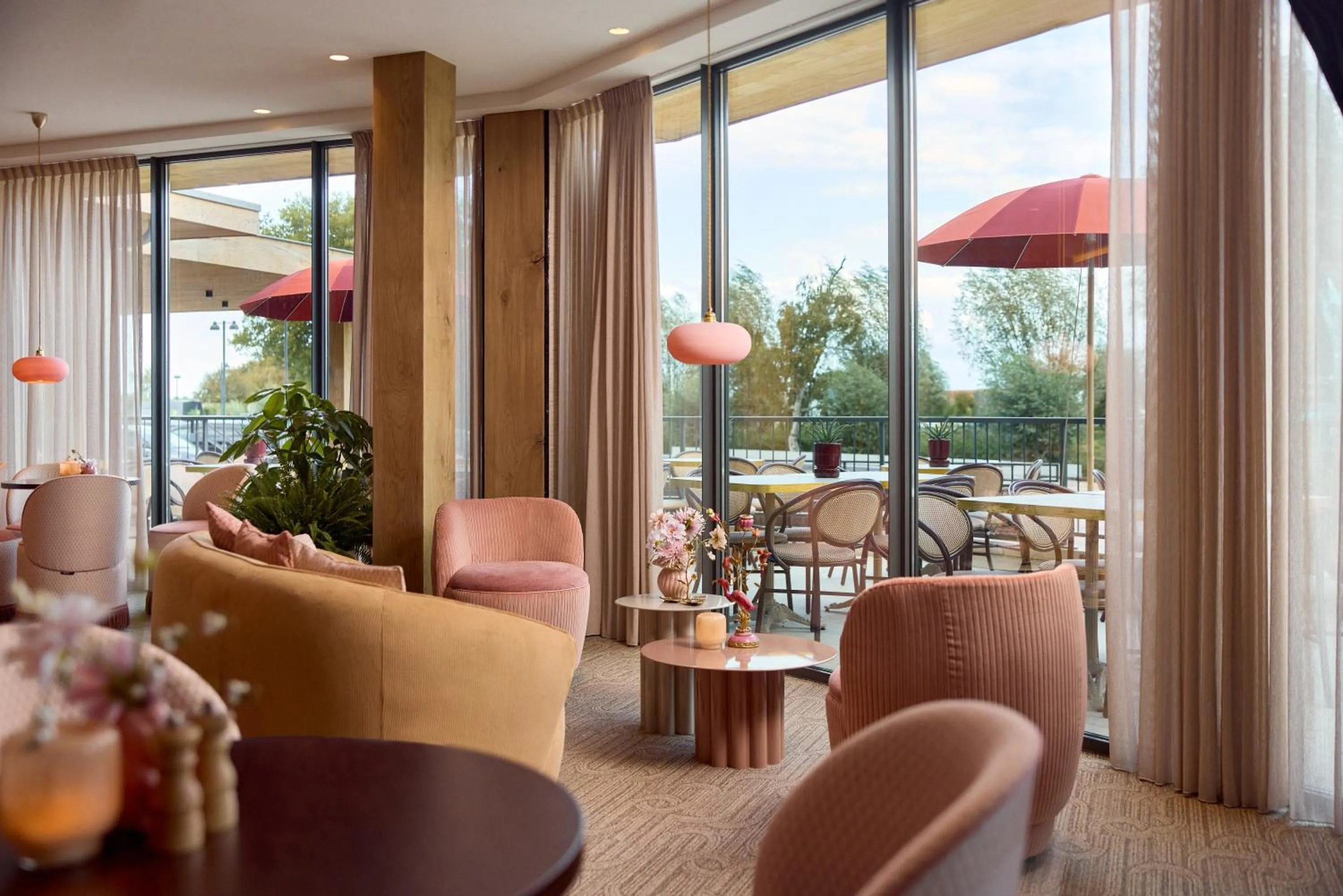 Restaurant/places to eat in Van der Valk Hotel Volendam - Recently renovated