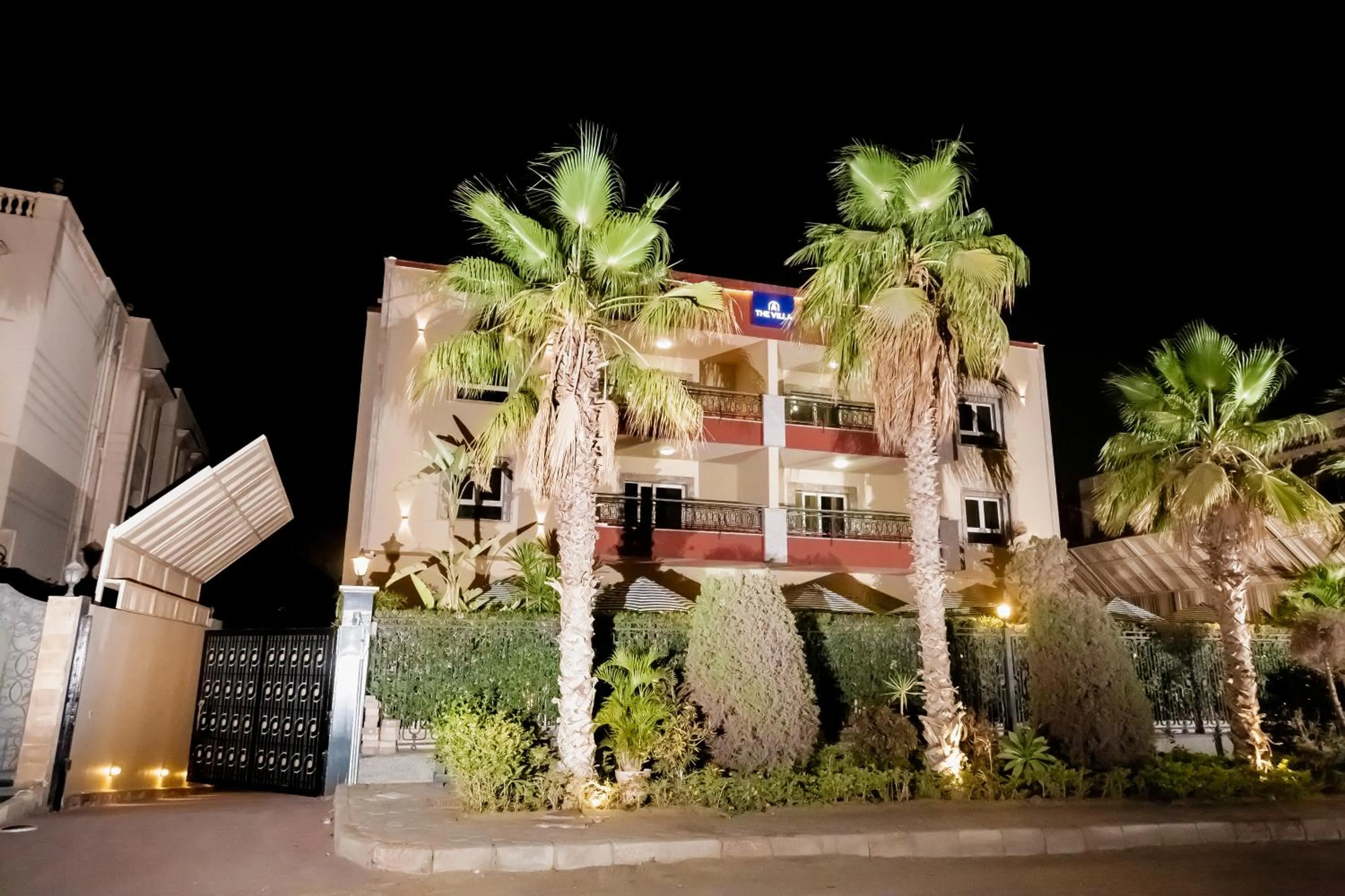 Property building in The Villa 604 Powered by look