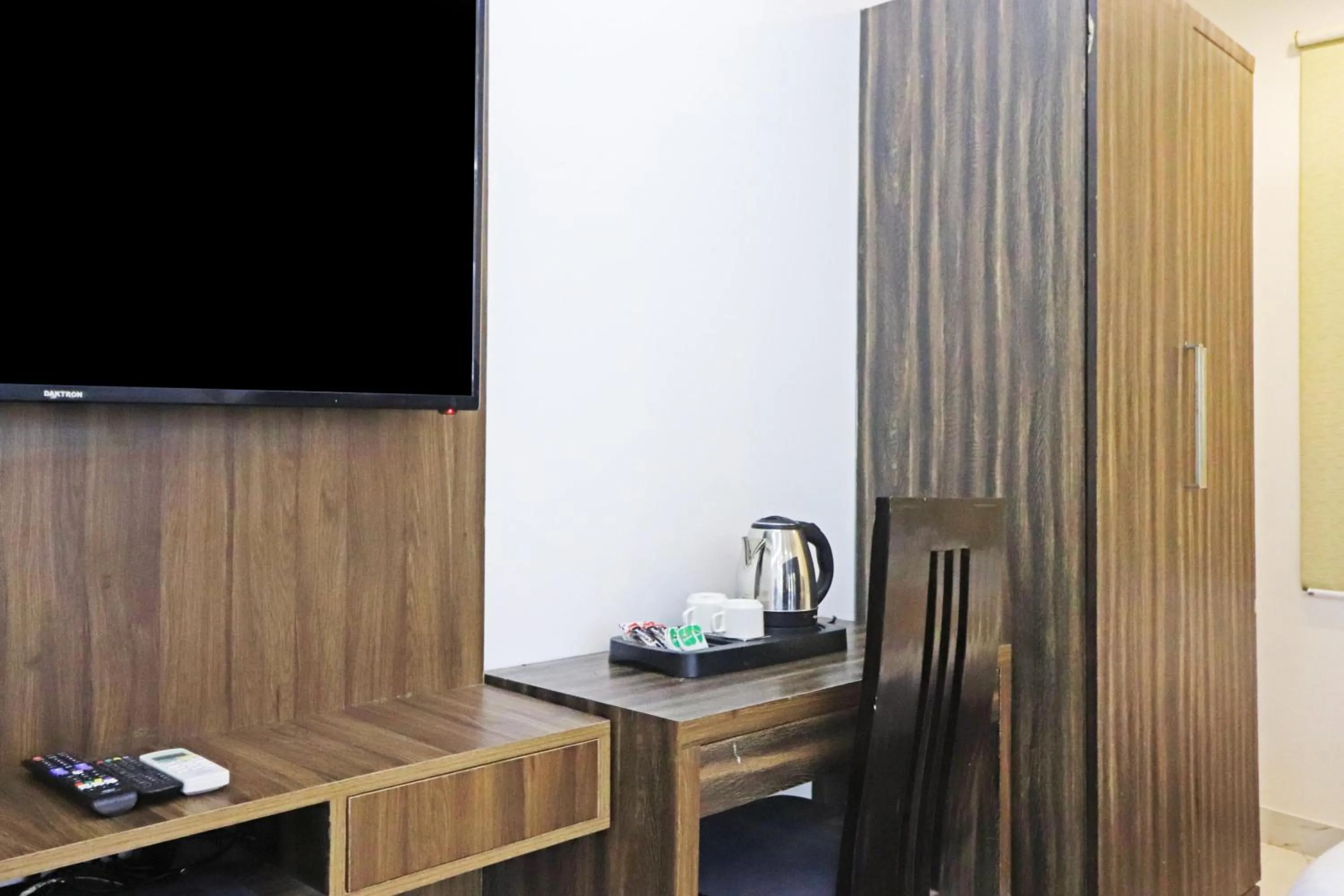 Coffee/tea facilities in Hotel Mayda Prime Near Delhi Airport