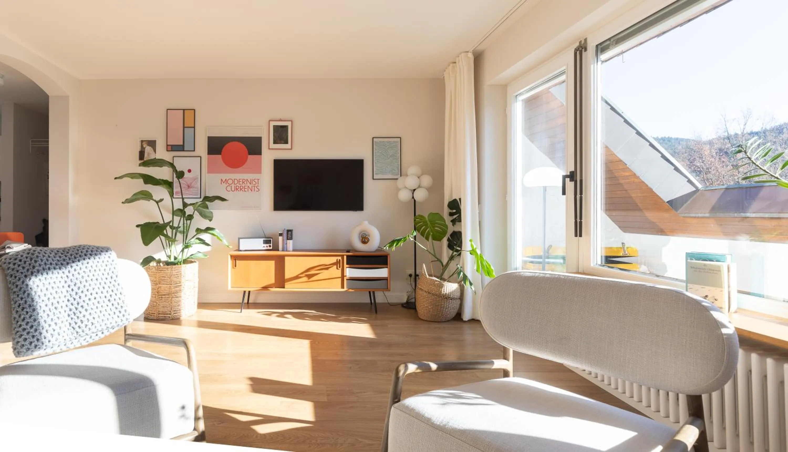 Communal lounge/ TV room in WÄLDER: Quartier Birkle in Titisee