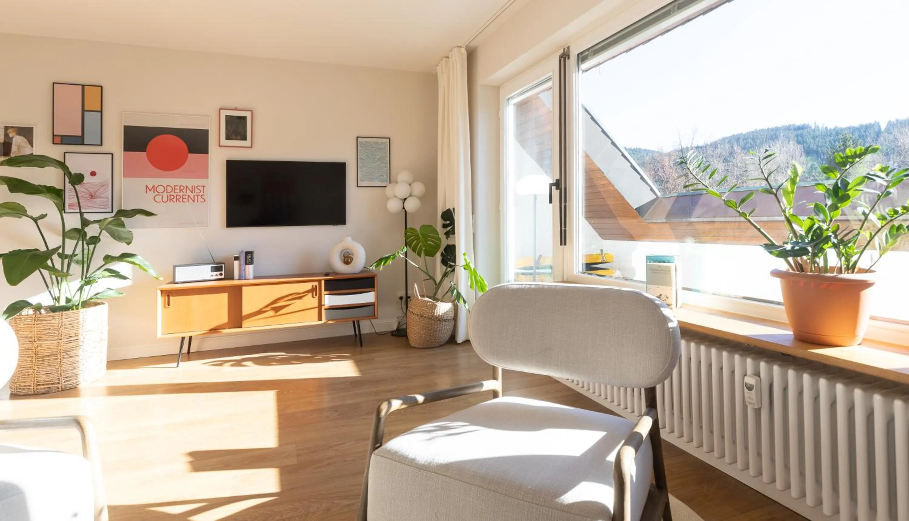 Communal lounge/ TV room in WÄLDER: Quartier Birkle in Titisee