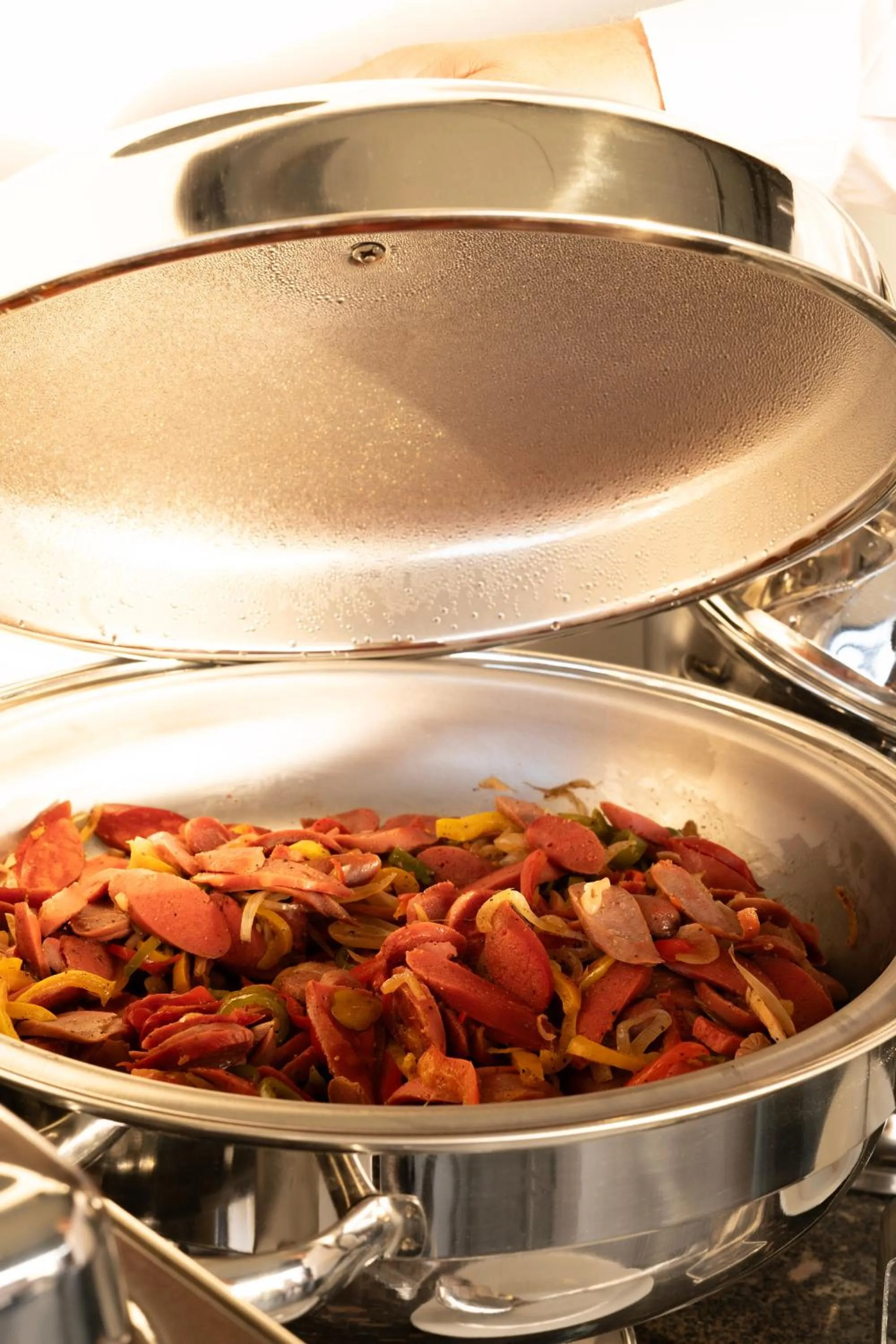 Restaurant/places to eat in Sun and Sand Guest House