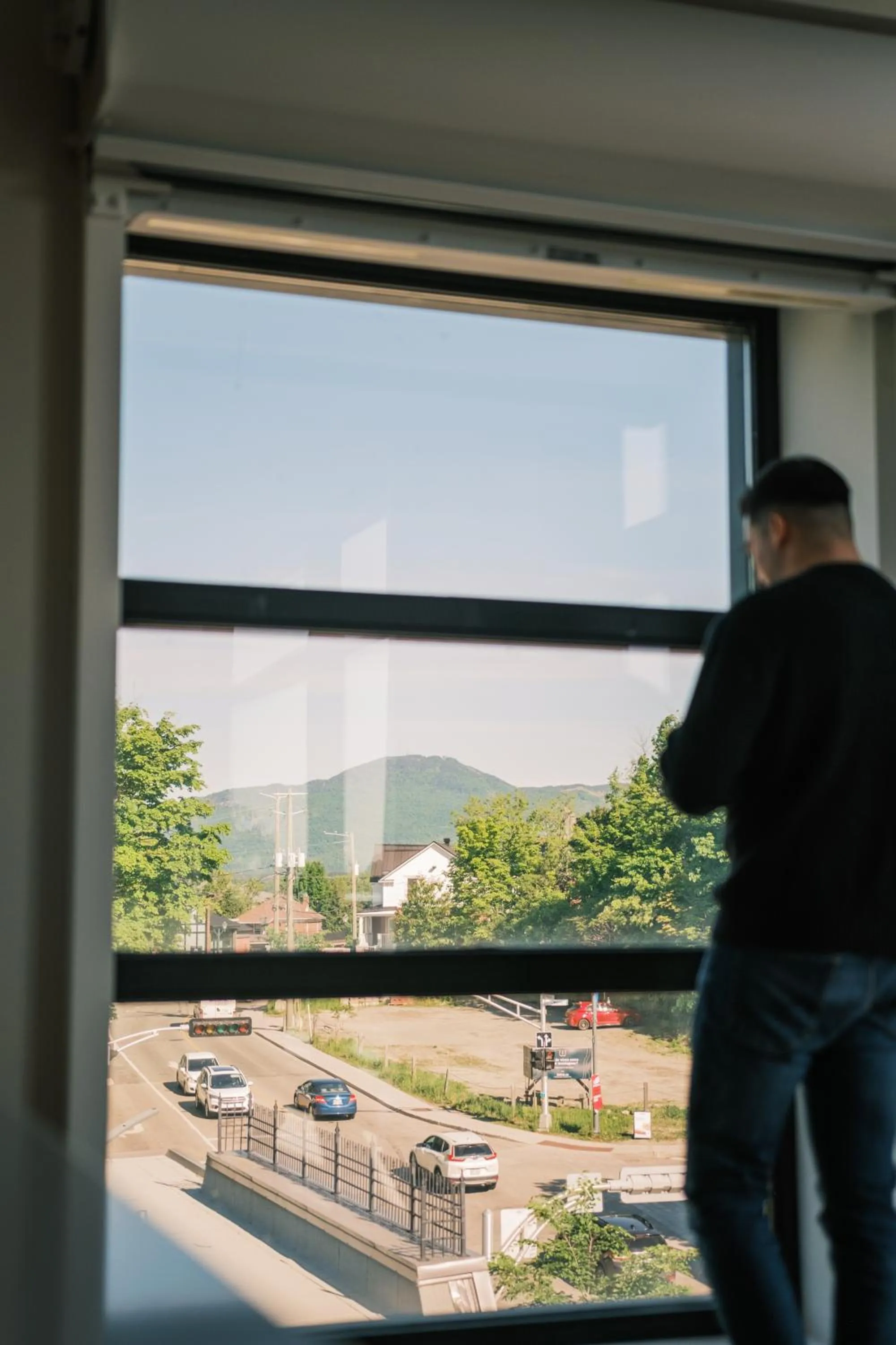 Mountain view in Hôtel Expérience - Quartier Des Marinas