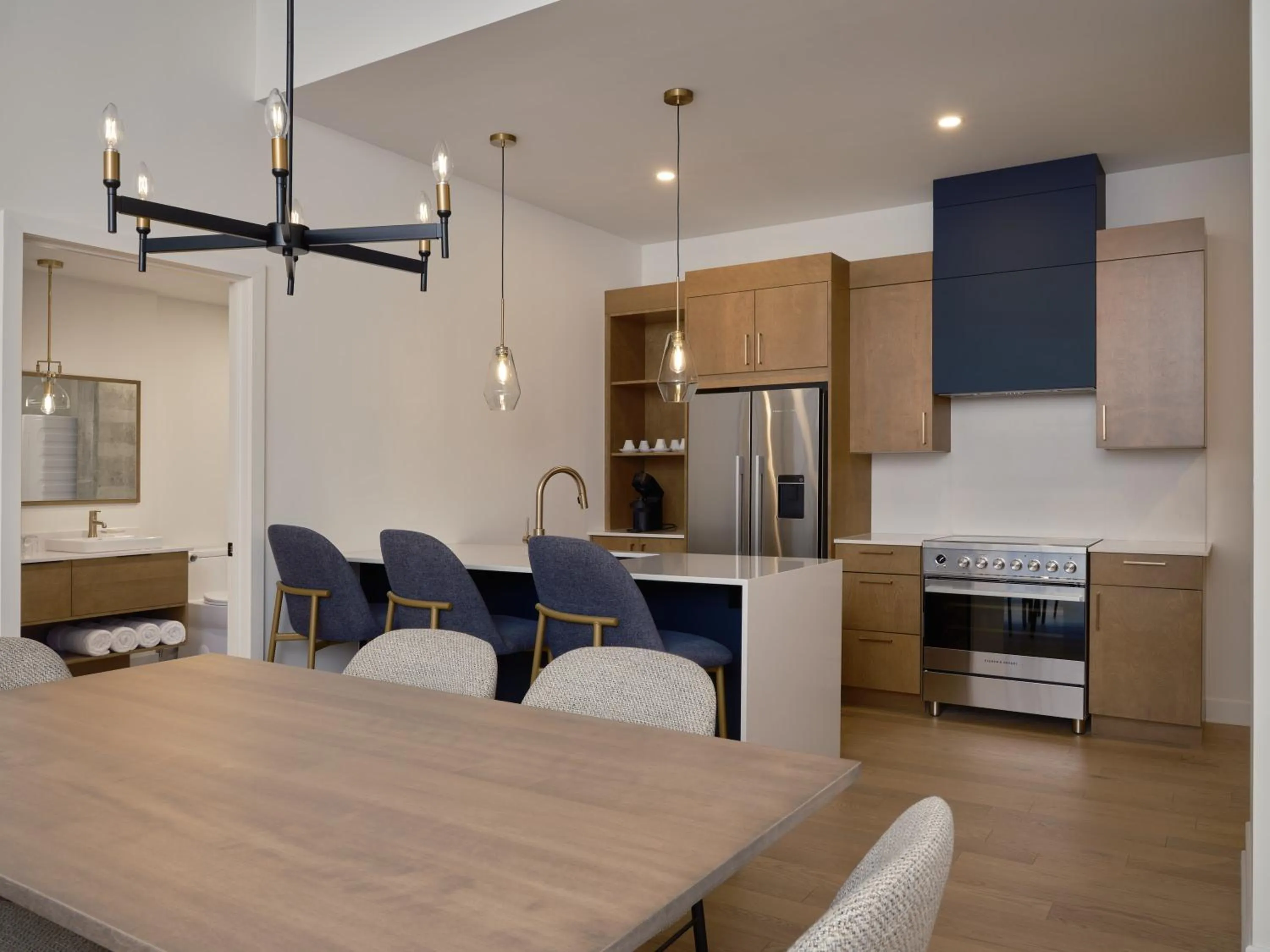 Kitchen or kitchenette in Hôtel Expérience - Quartier Des Marinas