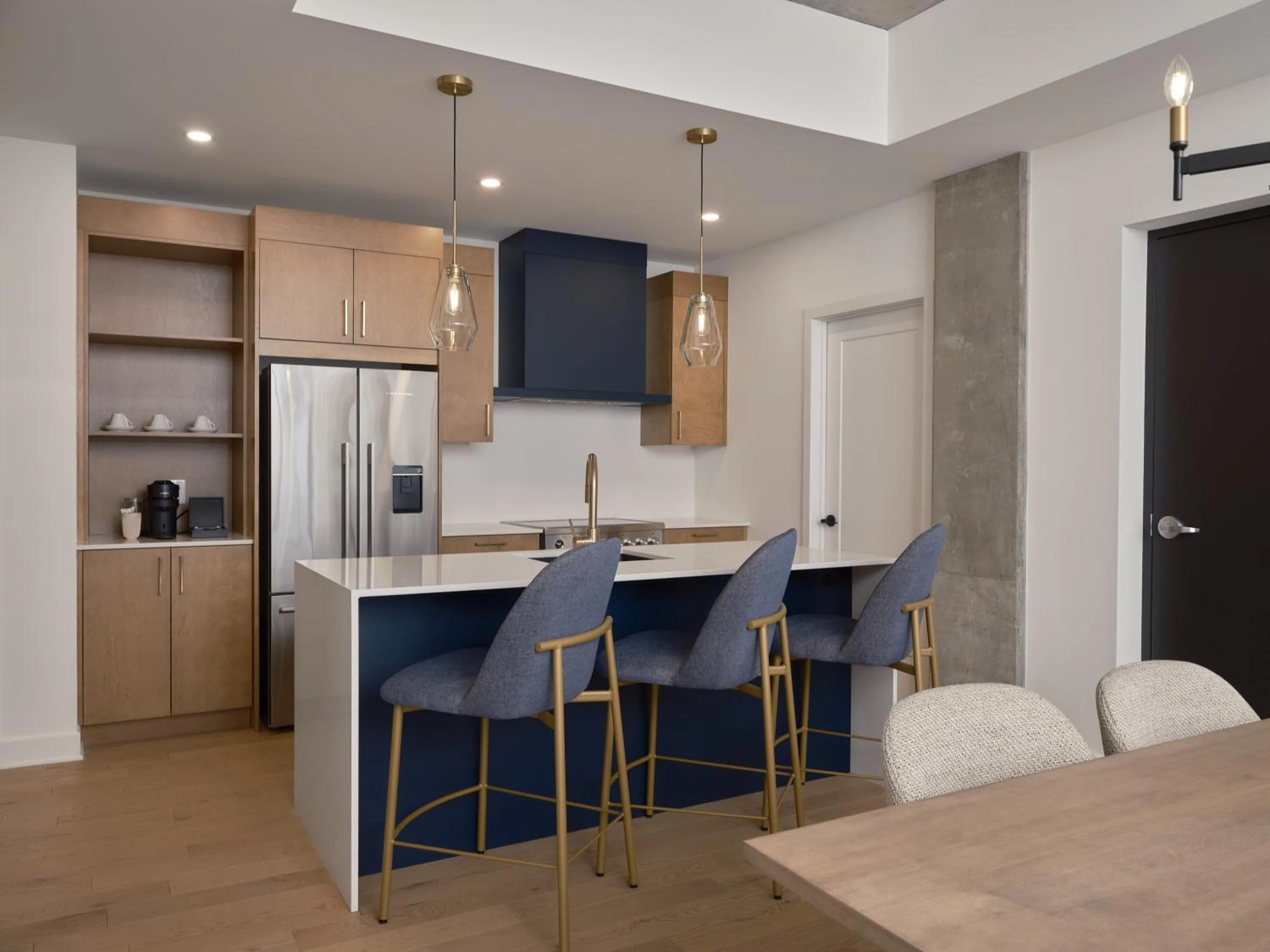 Kitchen or kitchenette in Hôtel Expérience - Quartier Des Marinas