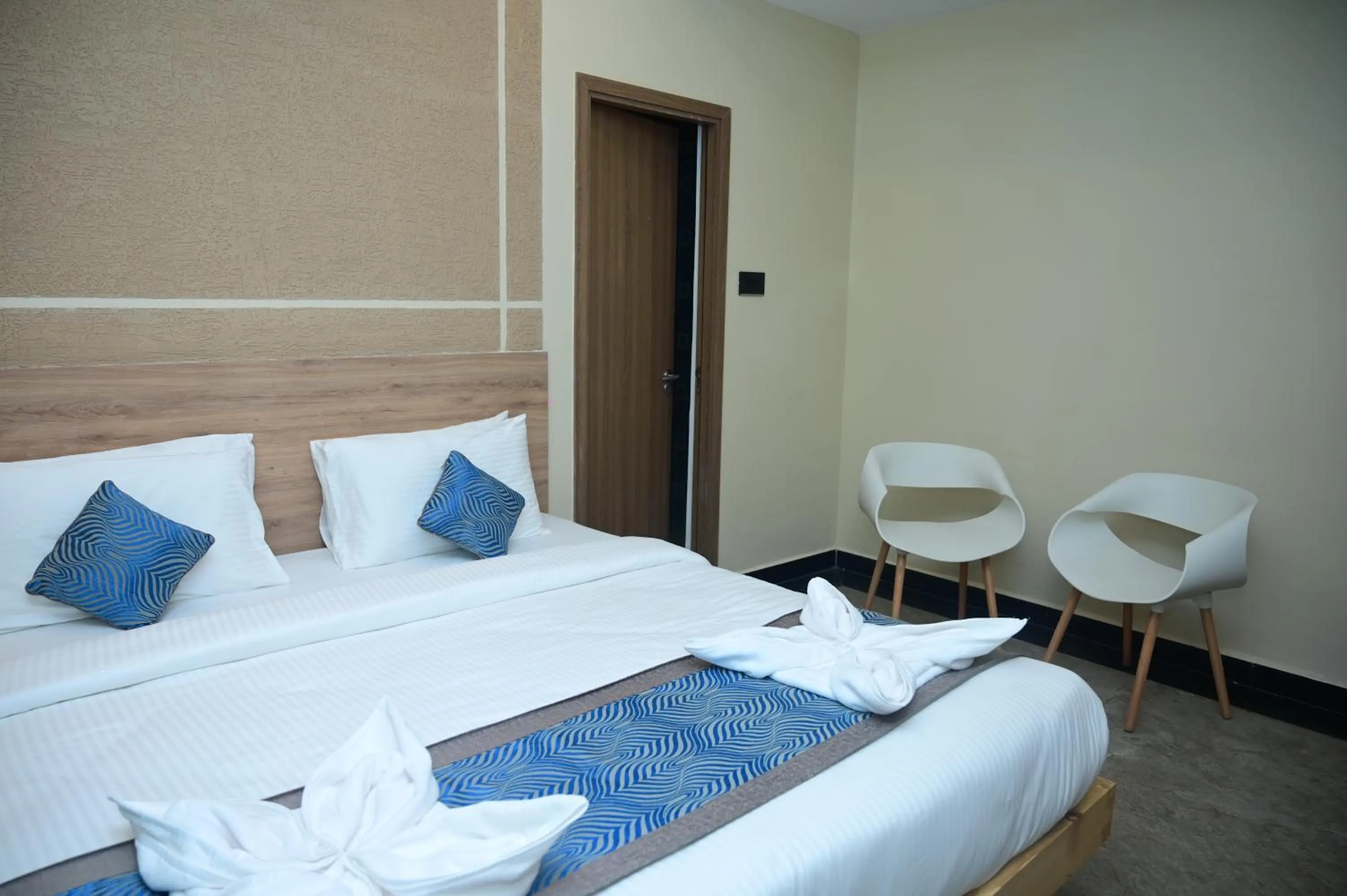 Bed in Pipul Ocean View Resort