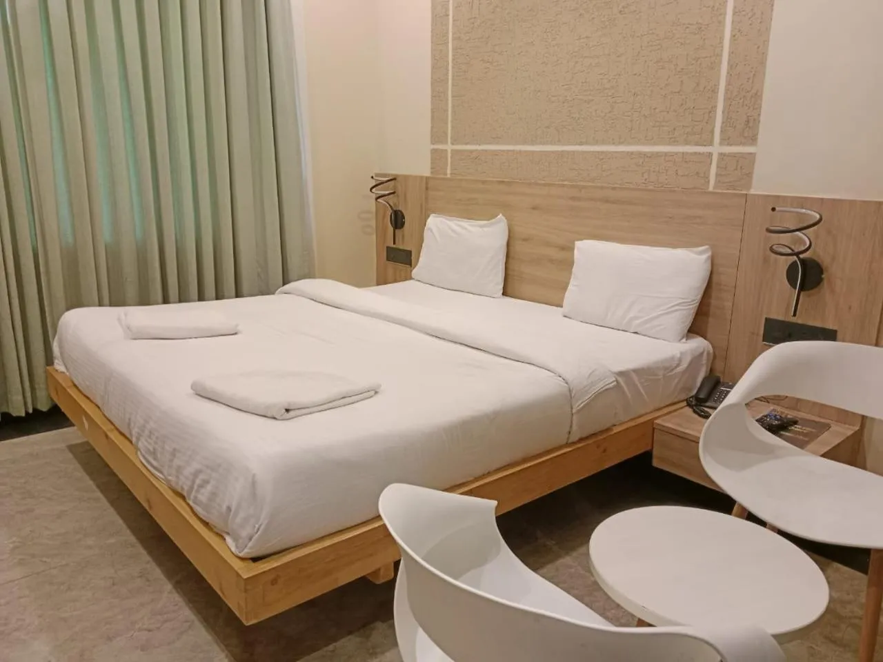 Bedroom, Bed in Pipul Ocean View Resort