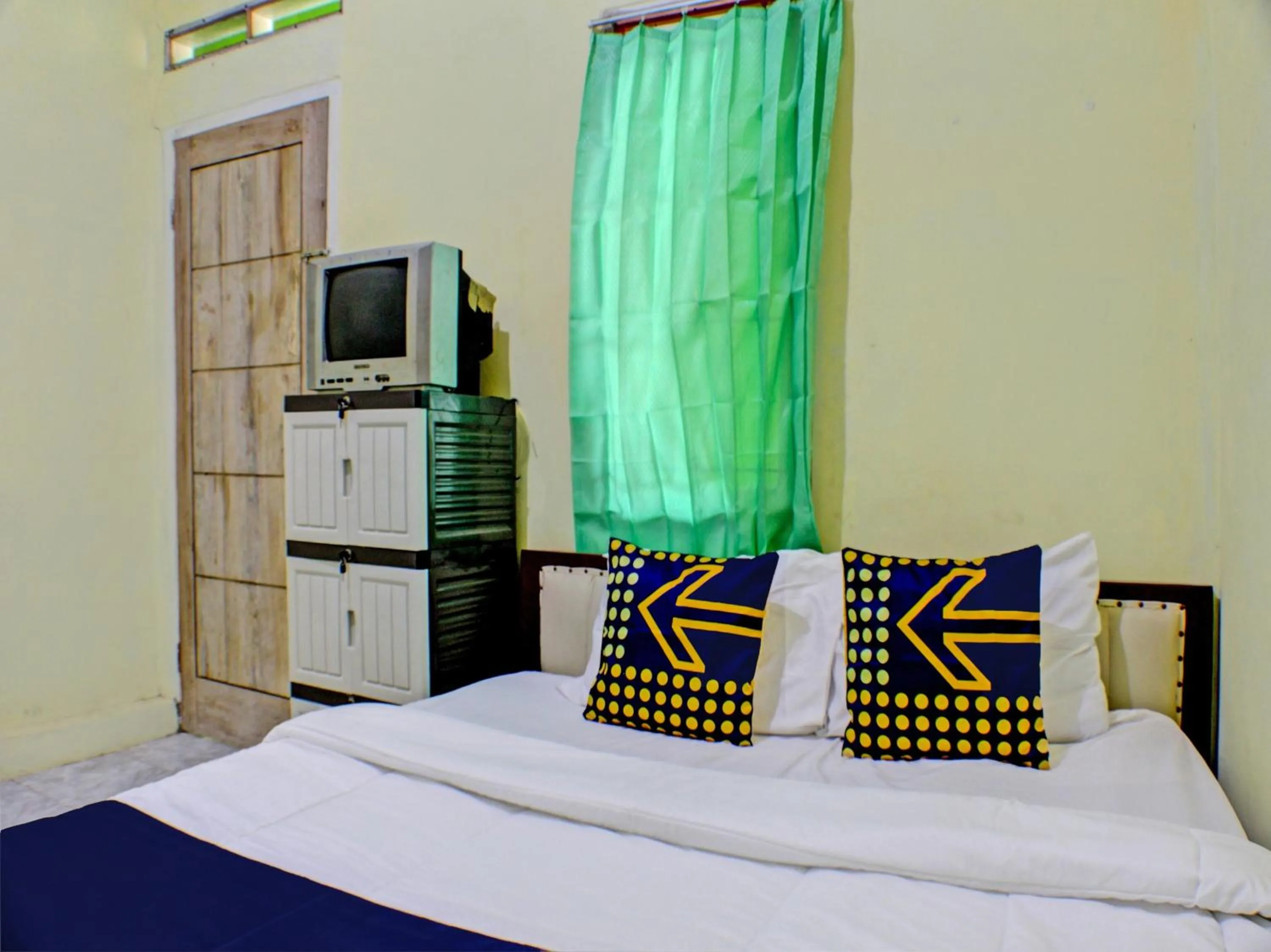 Bedroom, Bed in Hotel O Homestay Kamar Hijau Syariah