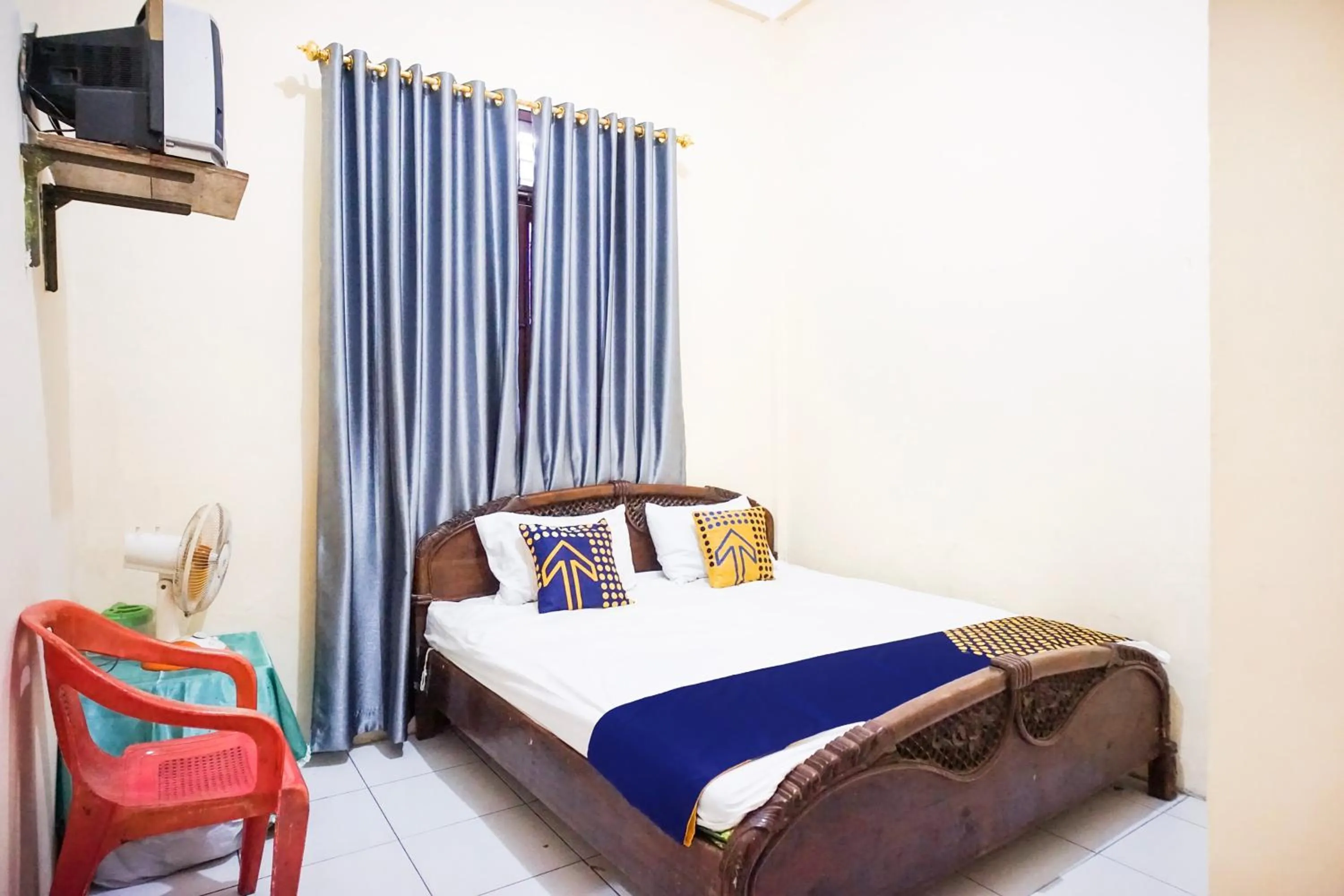 Bedroom, Bed in Hotel O Tamara Homestay SyariahNearMasjid Raya Medan