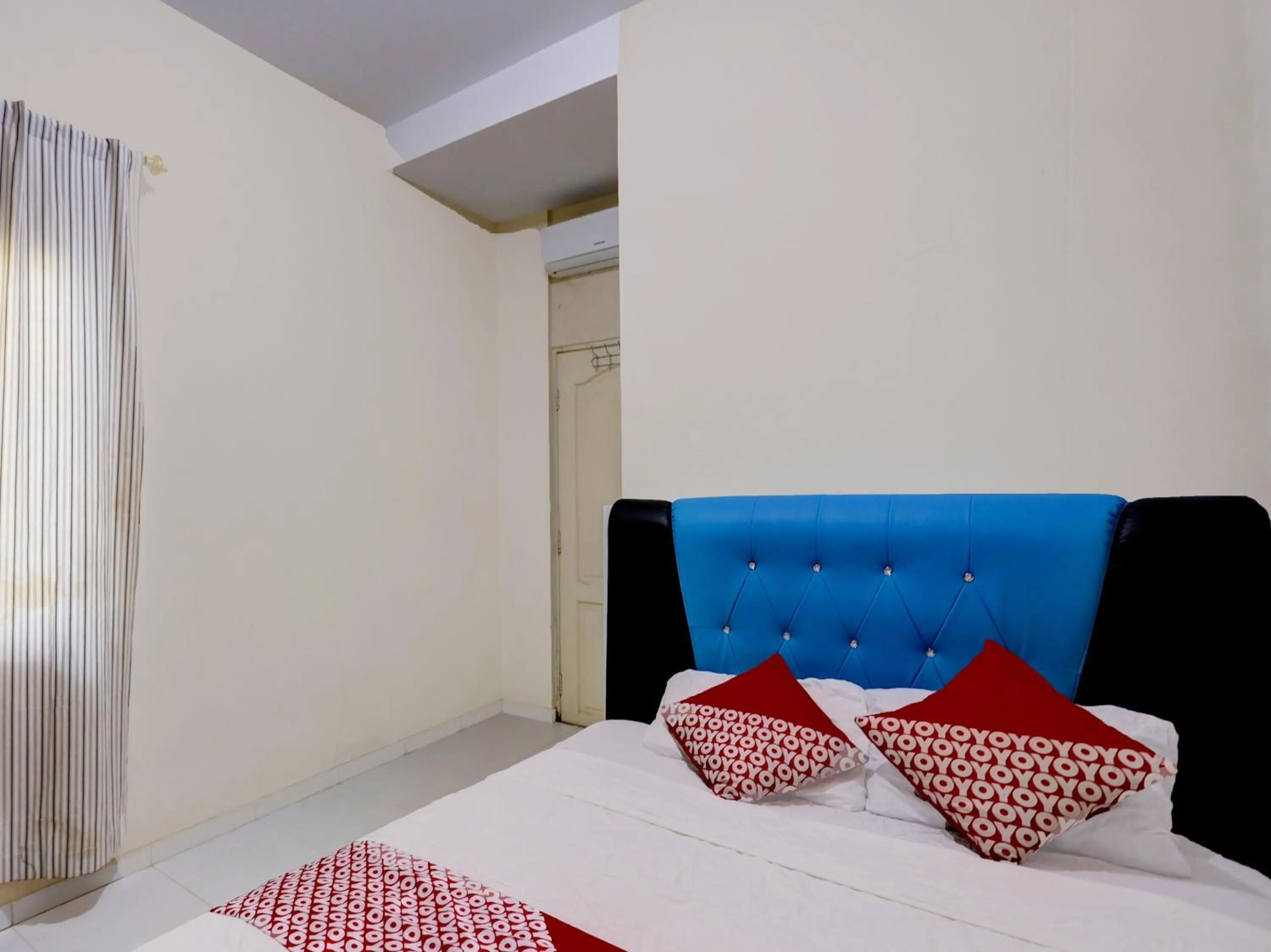 Bedroom, Bed in Hotel O Baloi Homestay