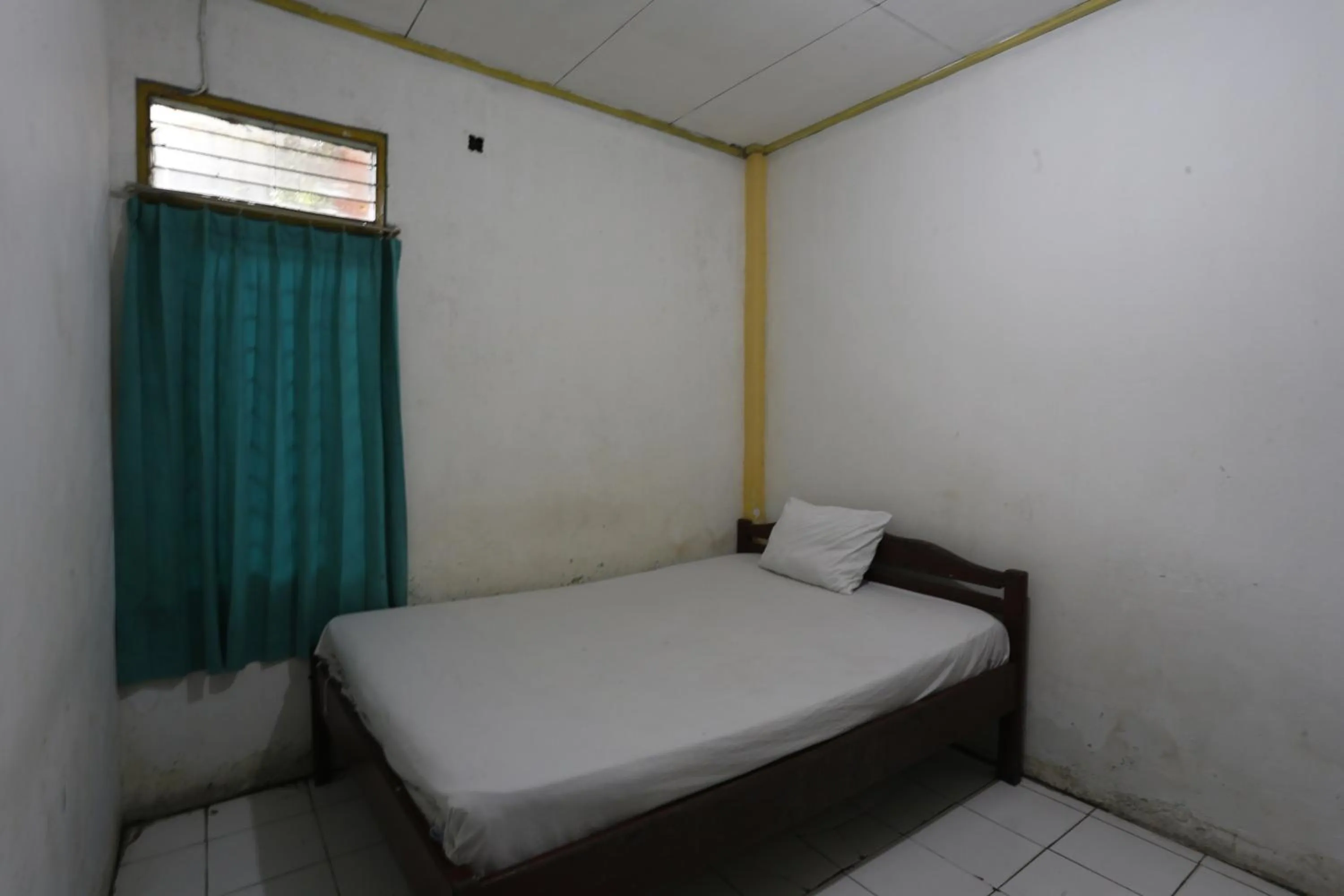 Bedroom, Bed in Hotel O Guest House Leo Patra