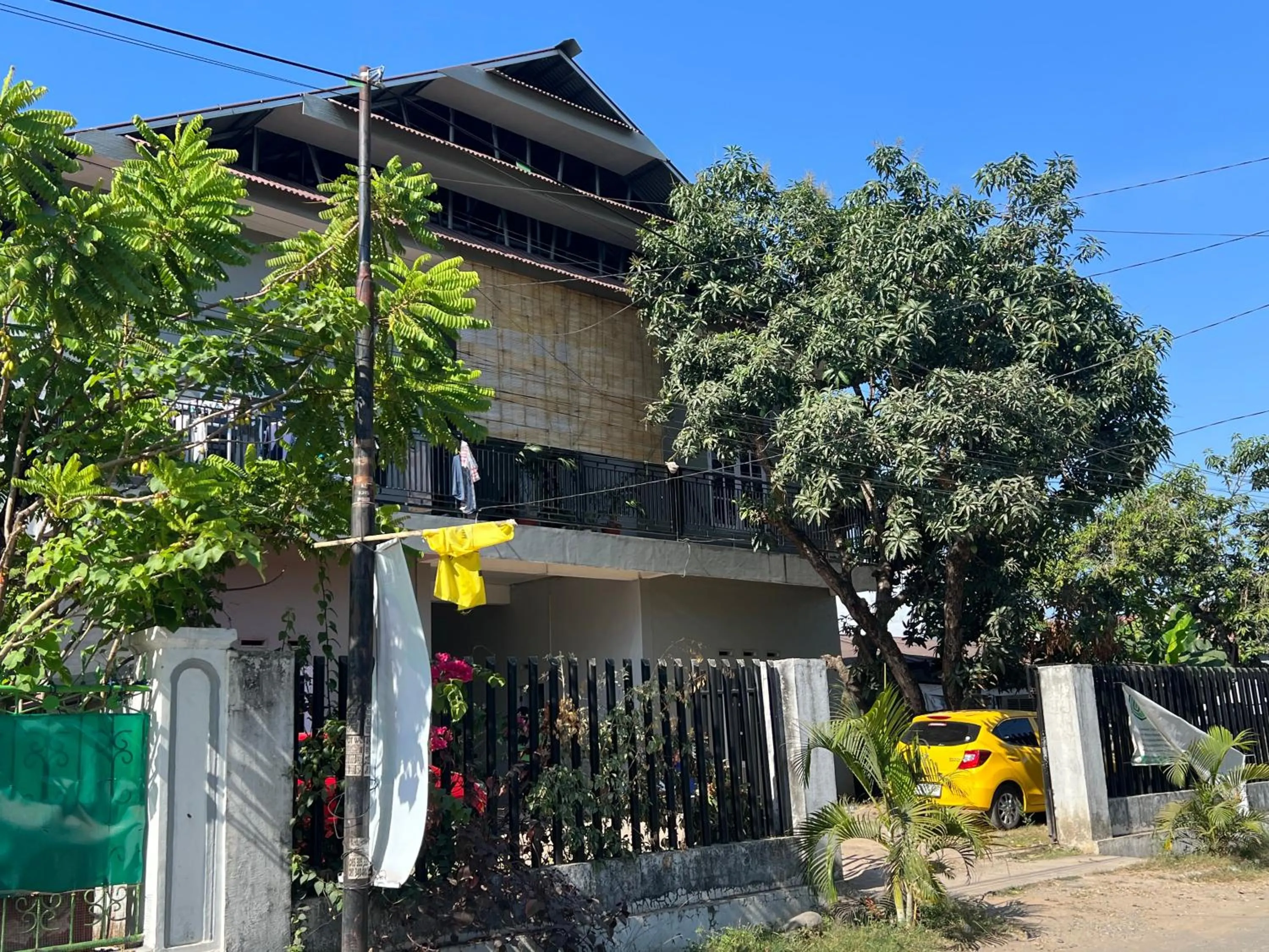 Facade/entrance in Hotel O Kost Maharaja Near Maros