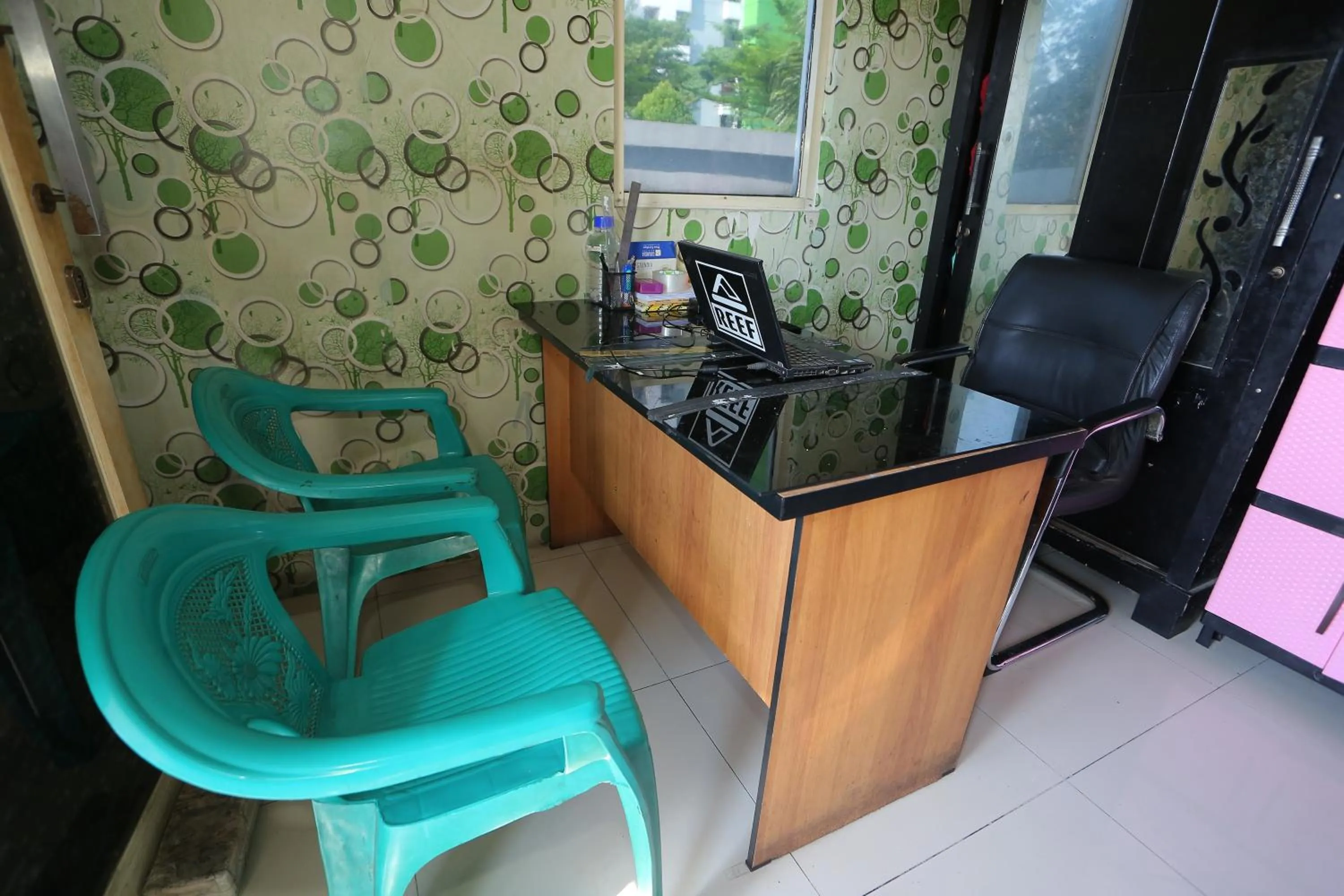 Lobby or reception in Collection O 93142 Lion Rooms