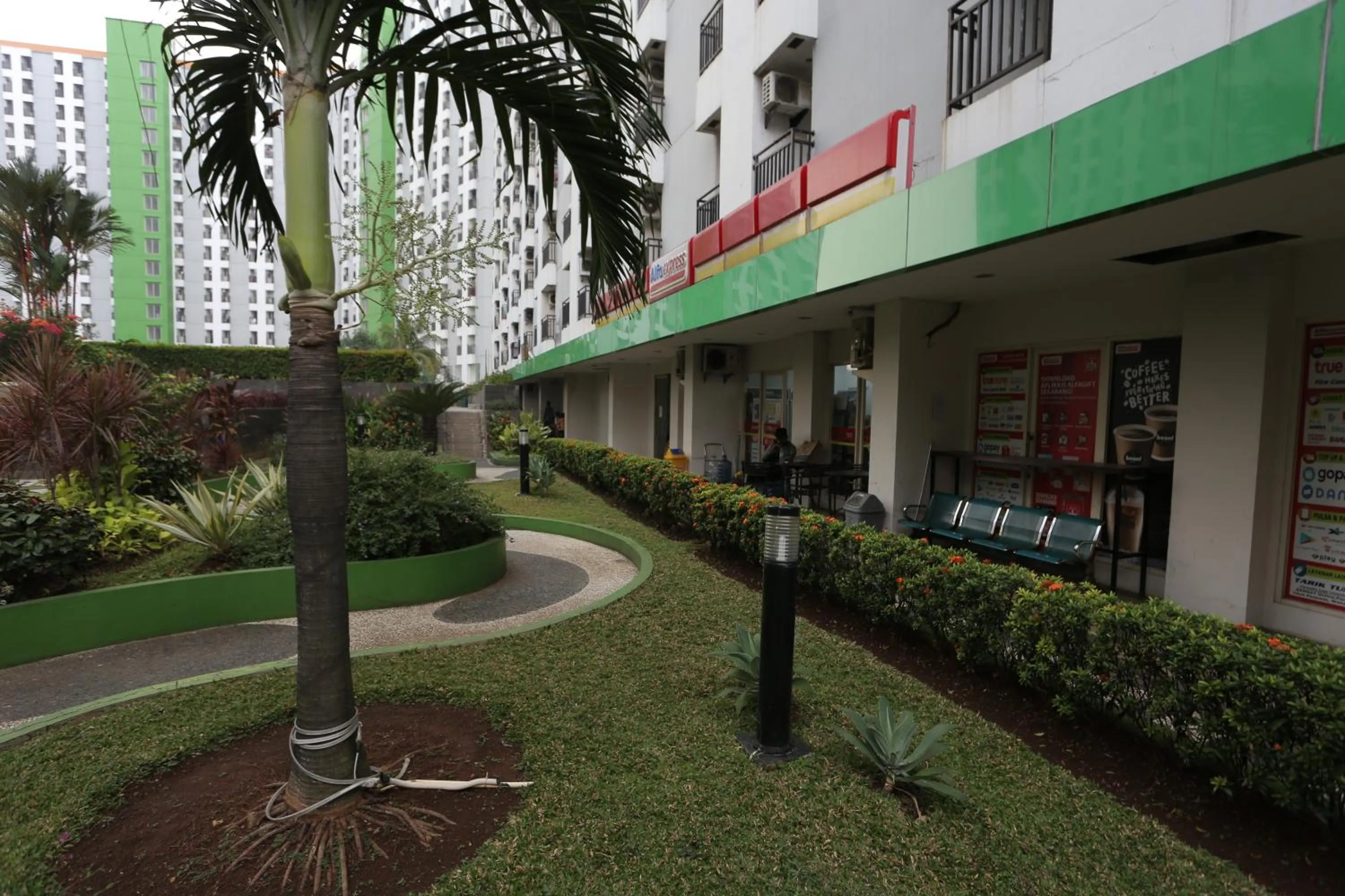 Other in Collection O 93142 Lion Rooms