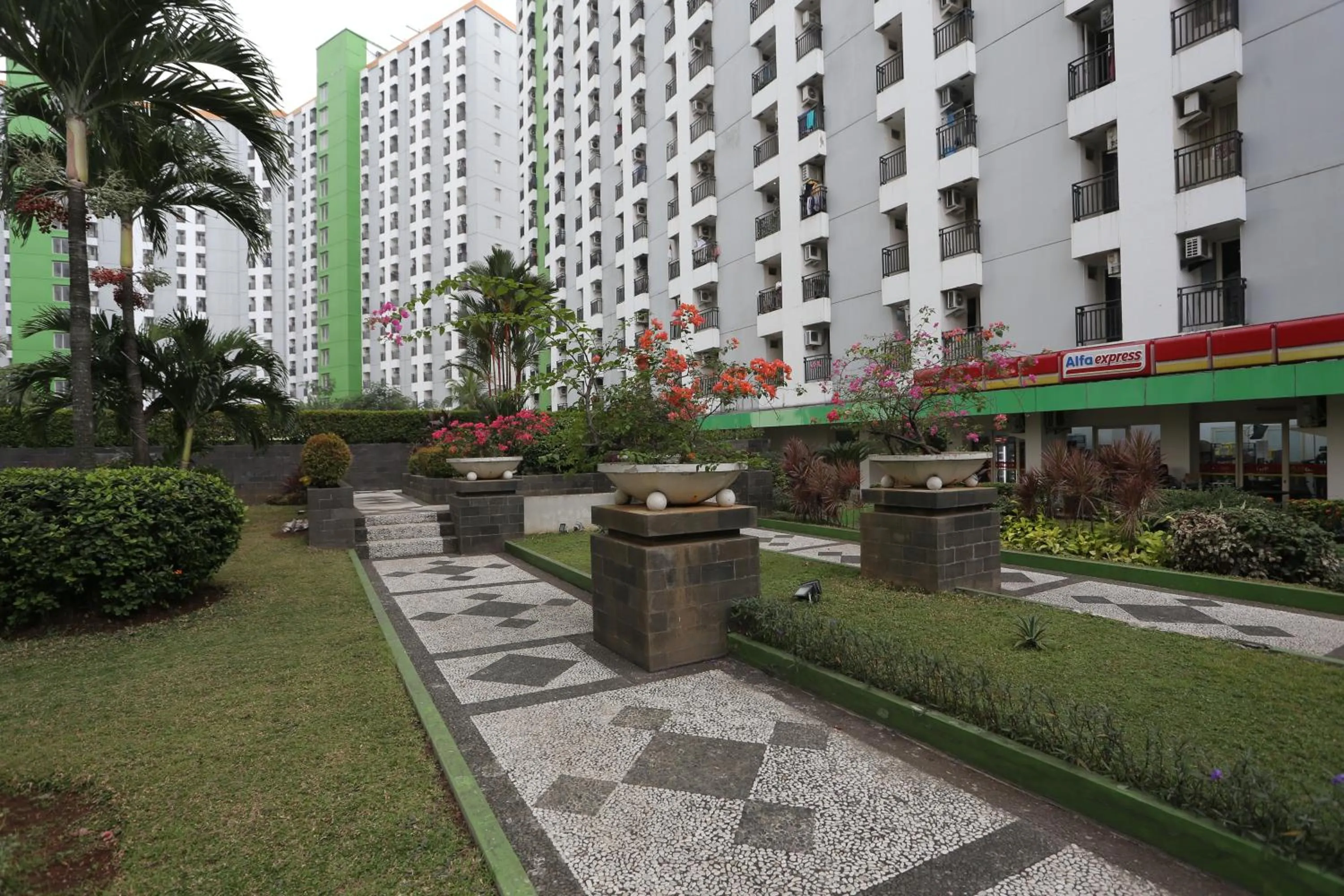 Other in Collection O 93142 Lion Rooms