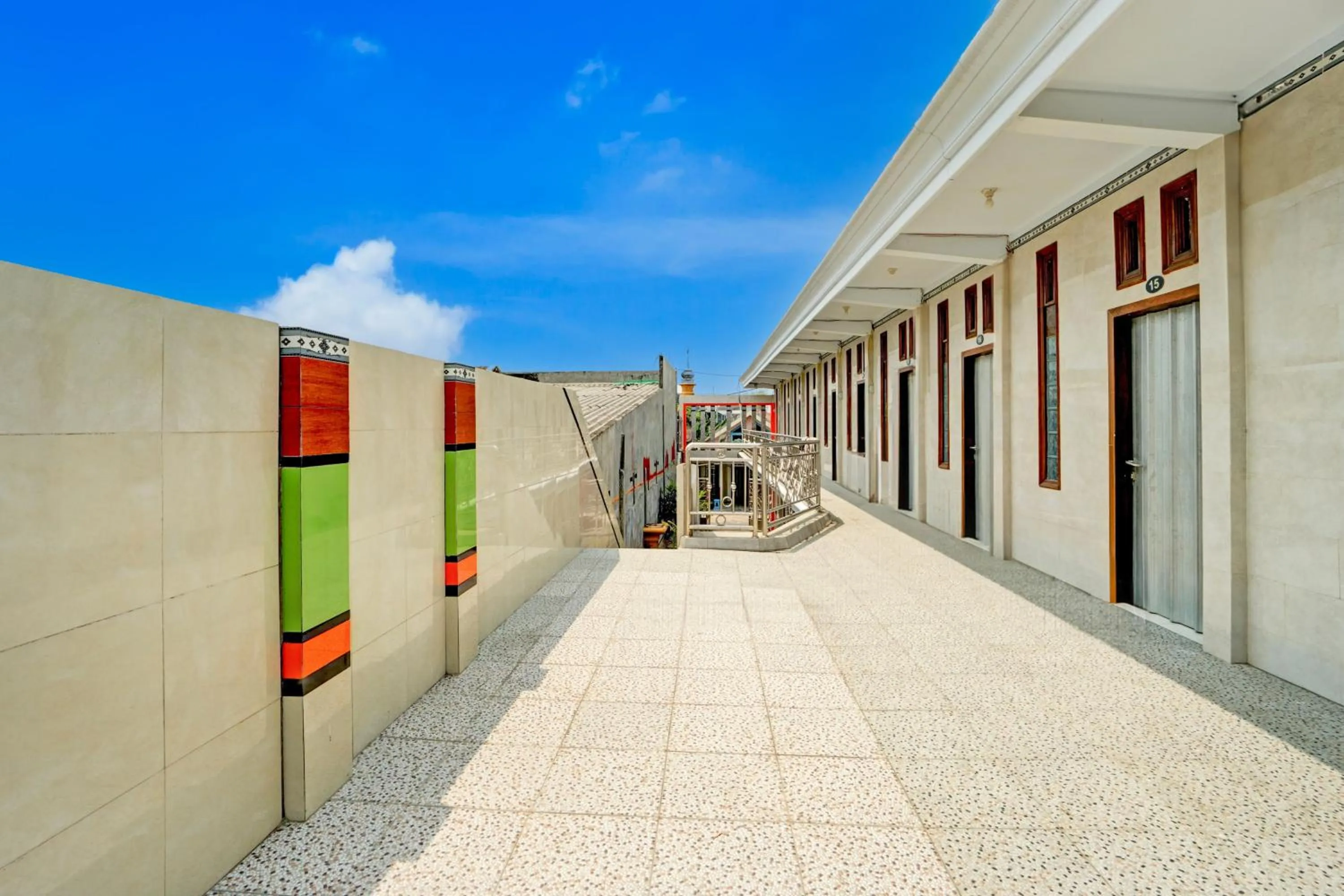 Lobby or reception in Hotel O Karman's Sari 1 Homestay Syariah