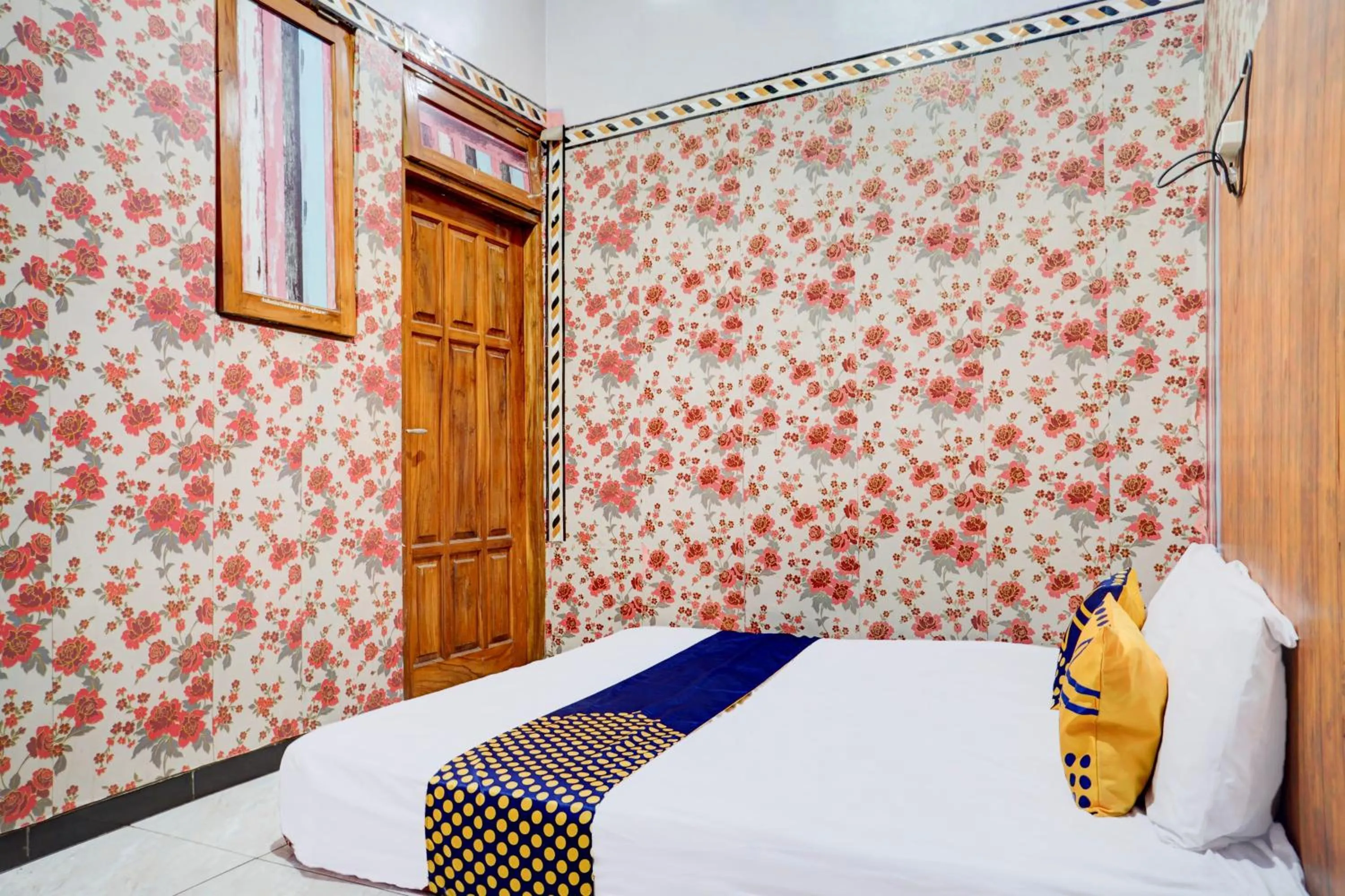 Bedroom, Bed in Hotel O Karman's Sari 1 Homestay Syariah