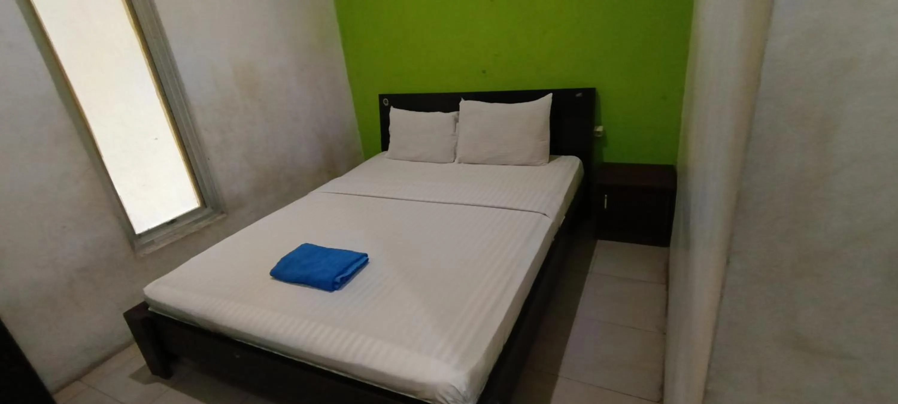 Bedroom, Bed in Hotel O Azwa Gh Katingan Near Lapangan Sepak Bola Pegatan Hilir